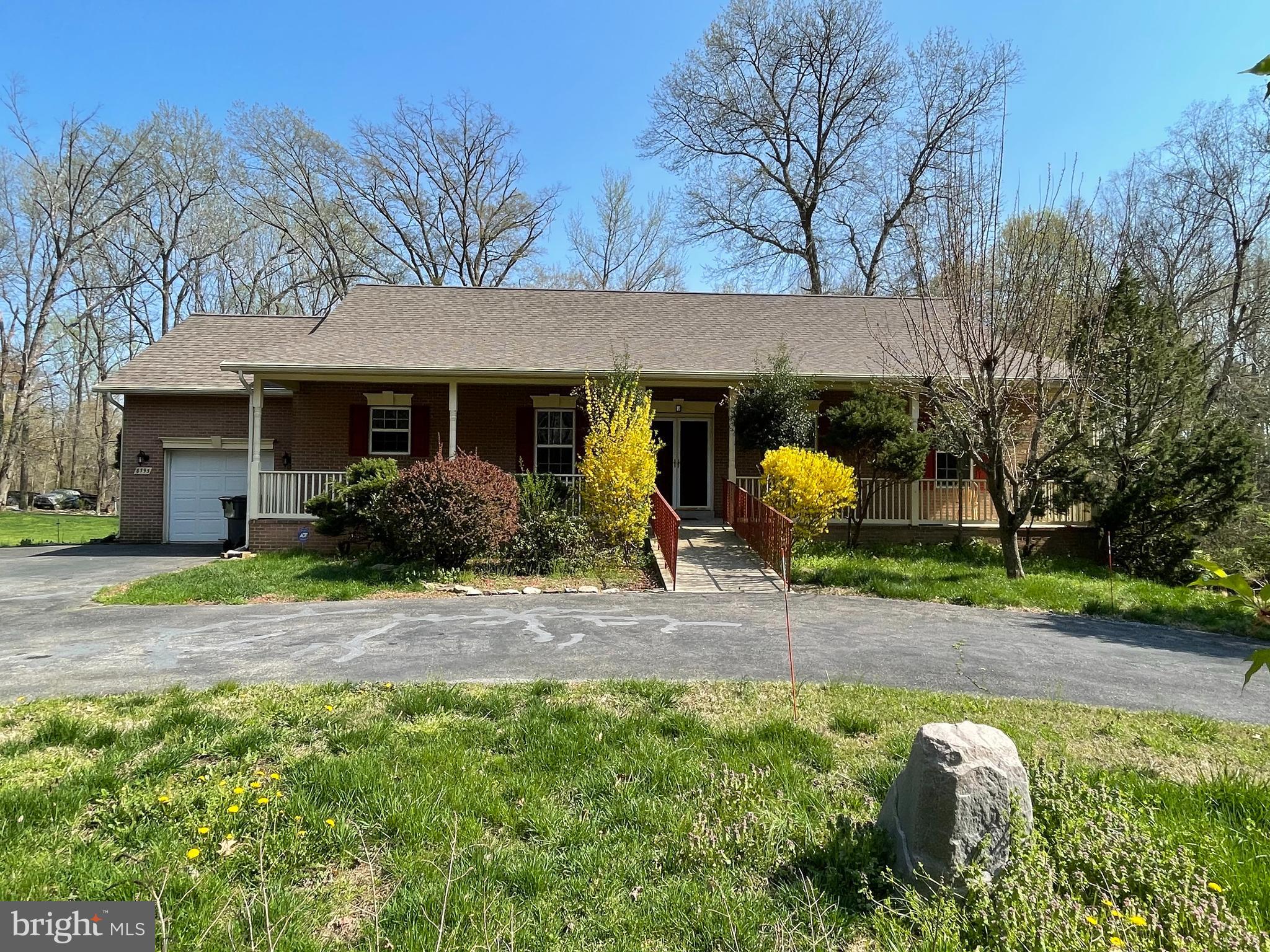 AVON CREST - Residential Lease