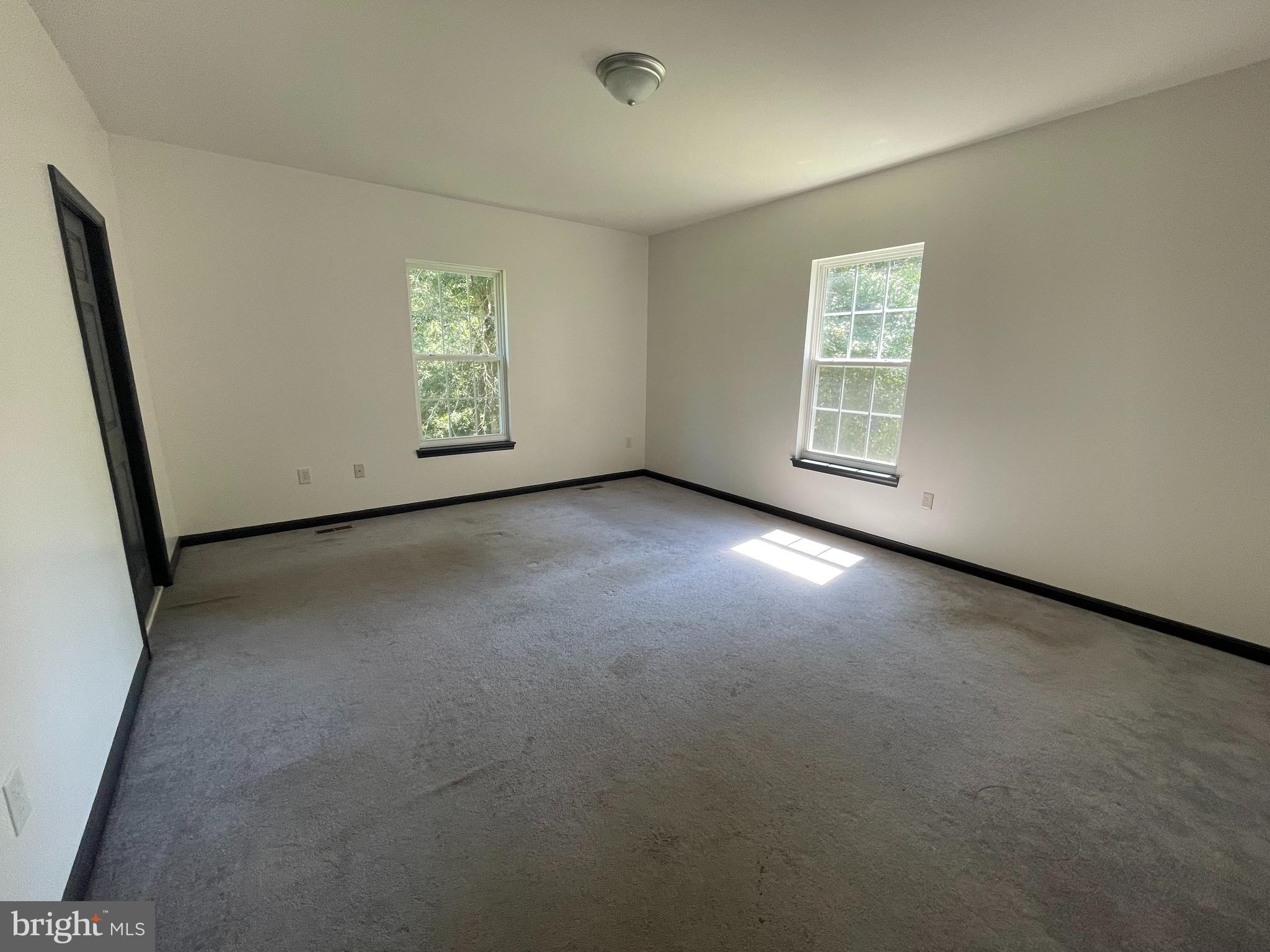 AVON CREST - Residential Lease