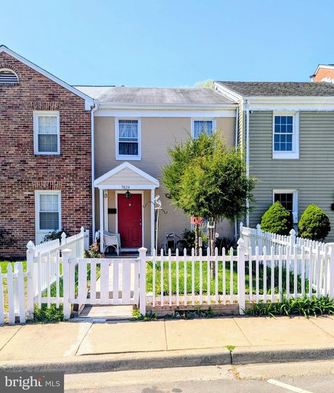 9824 TOWN LANE MANASSAS VA 20110