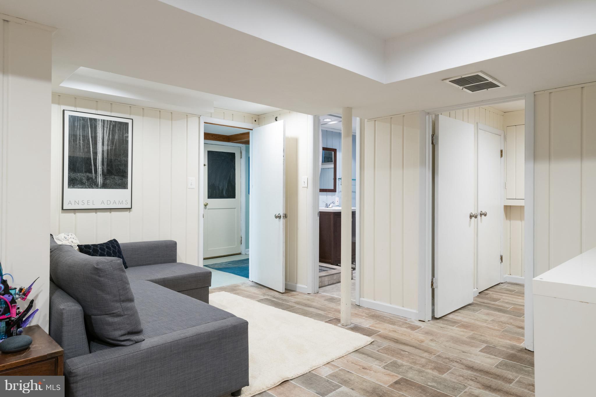 BEVERLY HILLS - Residential