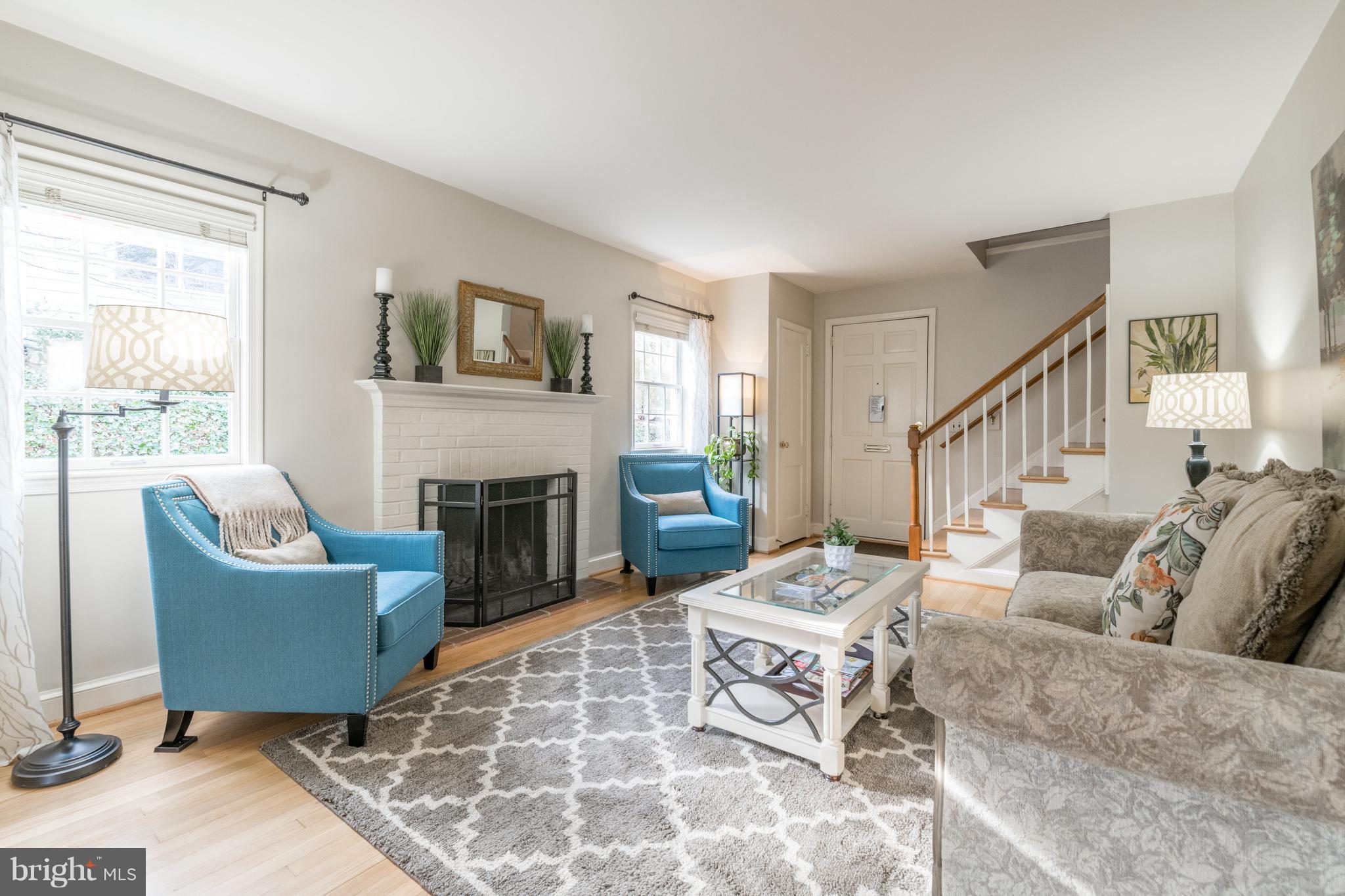 BEVERLY HILLS - Residential