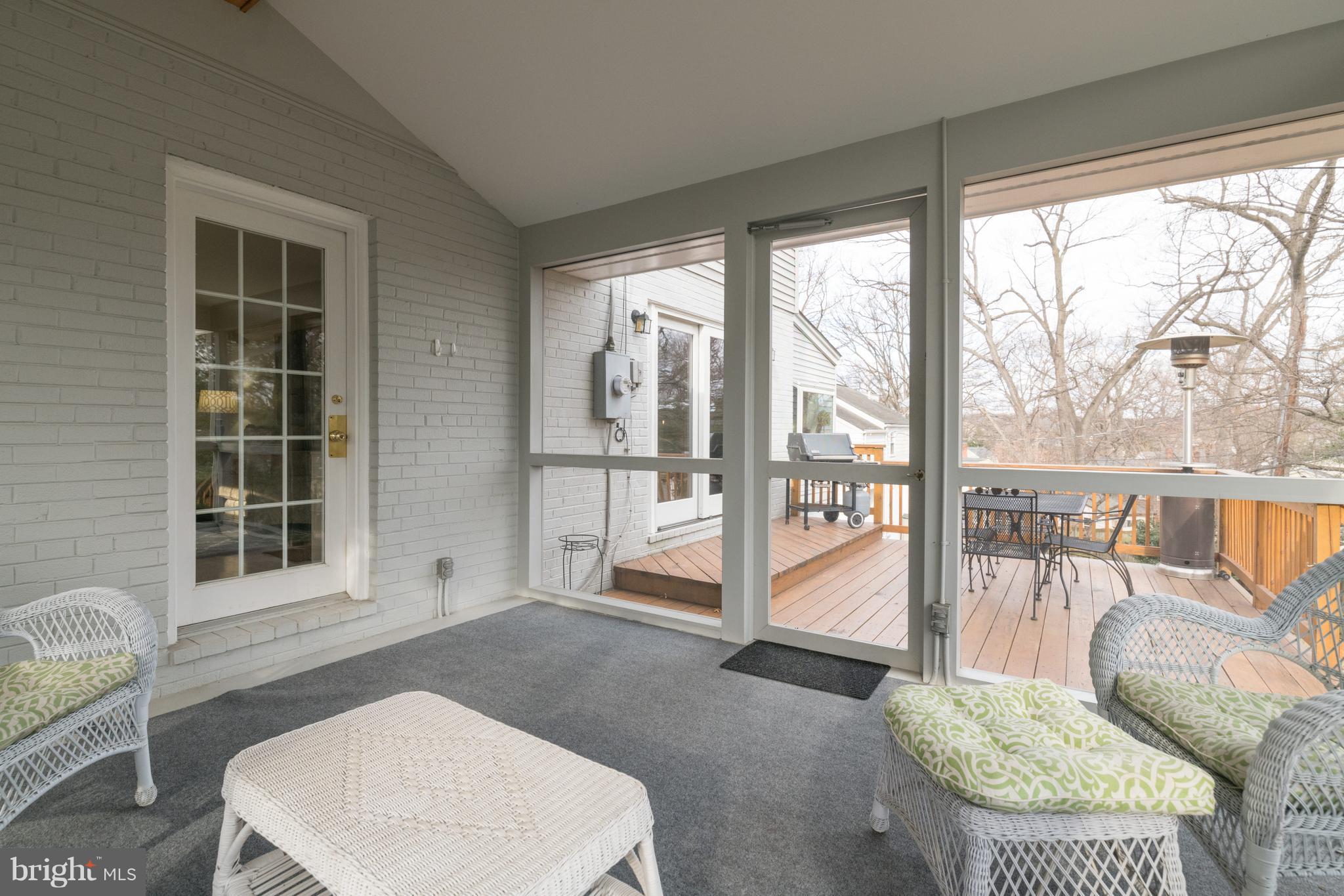 BEVERLY HILLS - Residential