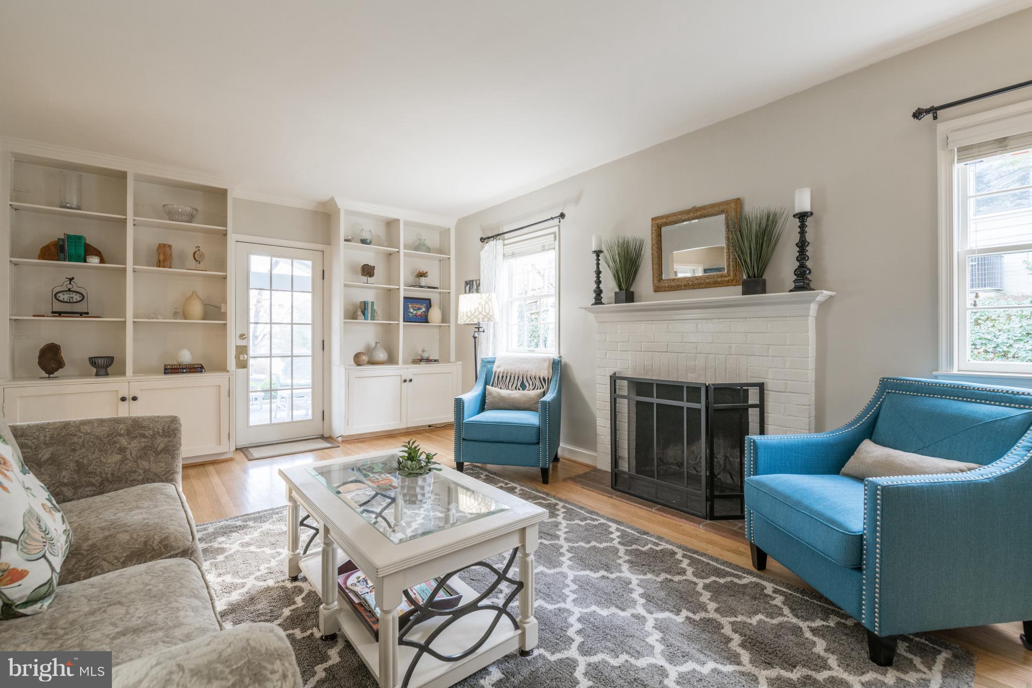 BEVERLY HILLS - Residential