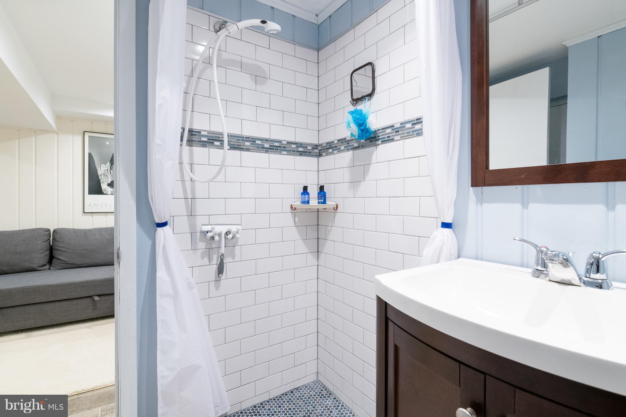 BEVERLY HILLS - Residential