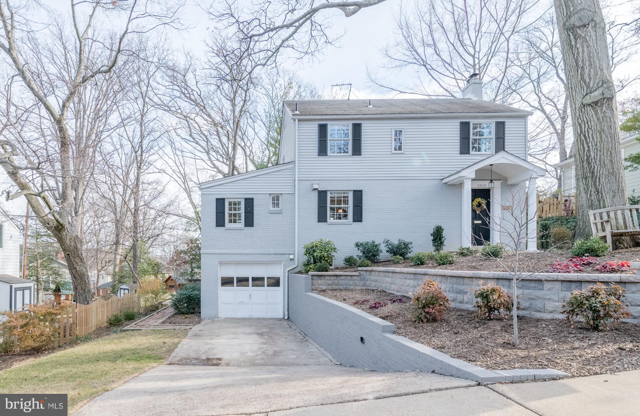 BEVERLY HILLS - Residential