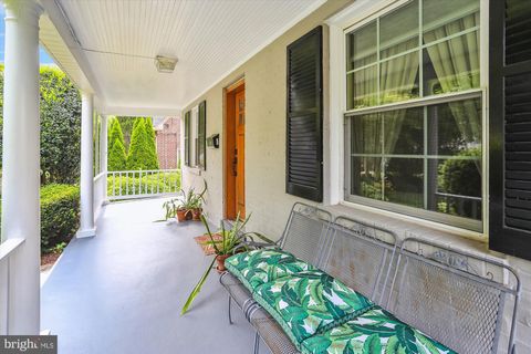 Photo of 5409 GLENWOOD RD, BETHESDA, MD 20817 (MLS # MDMC2100278)