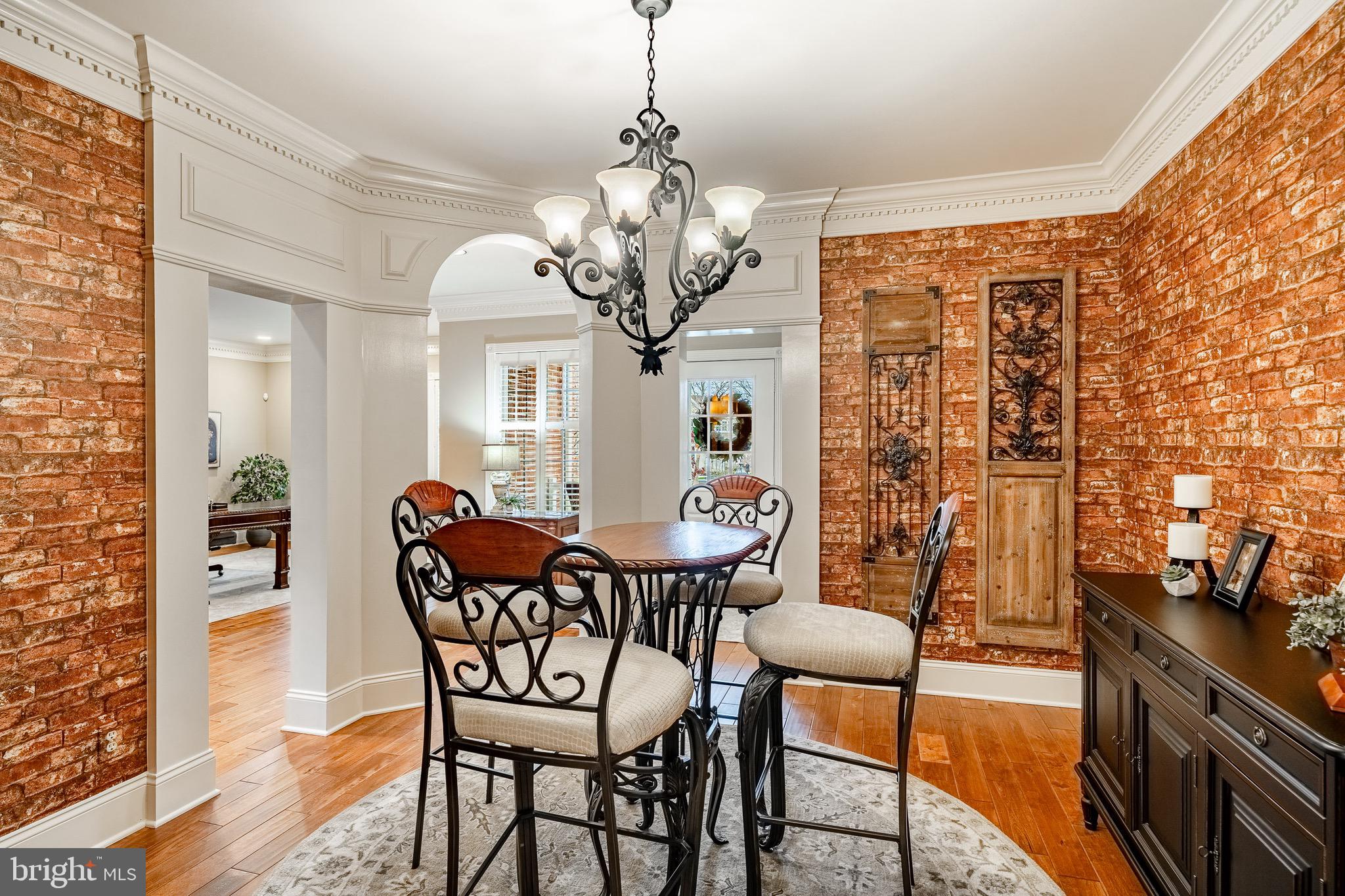 WEATHERSTONE - Residential