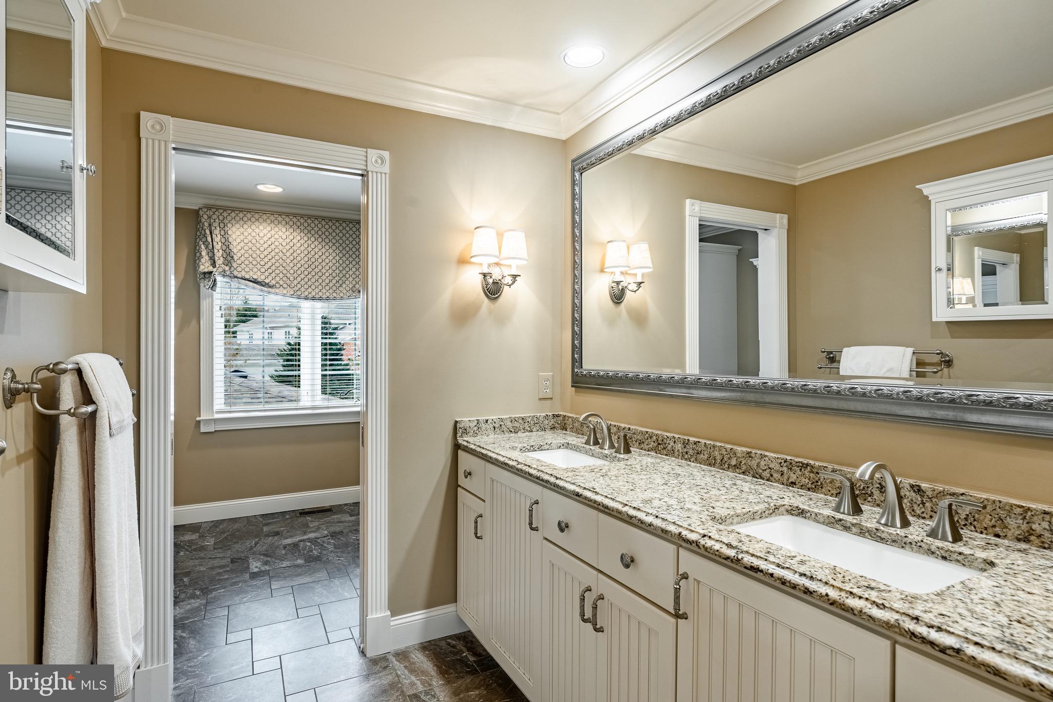 WEATHERSTONE - Residential