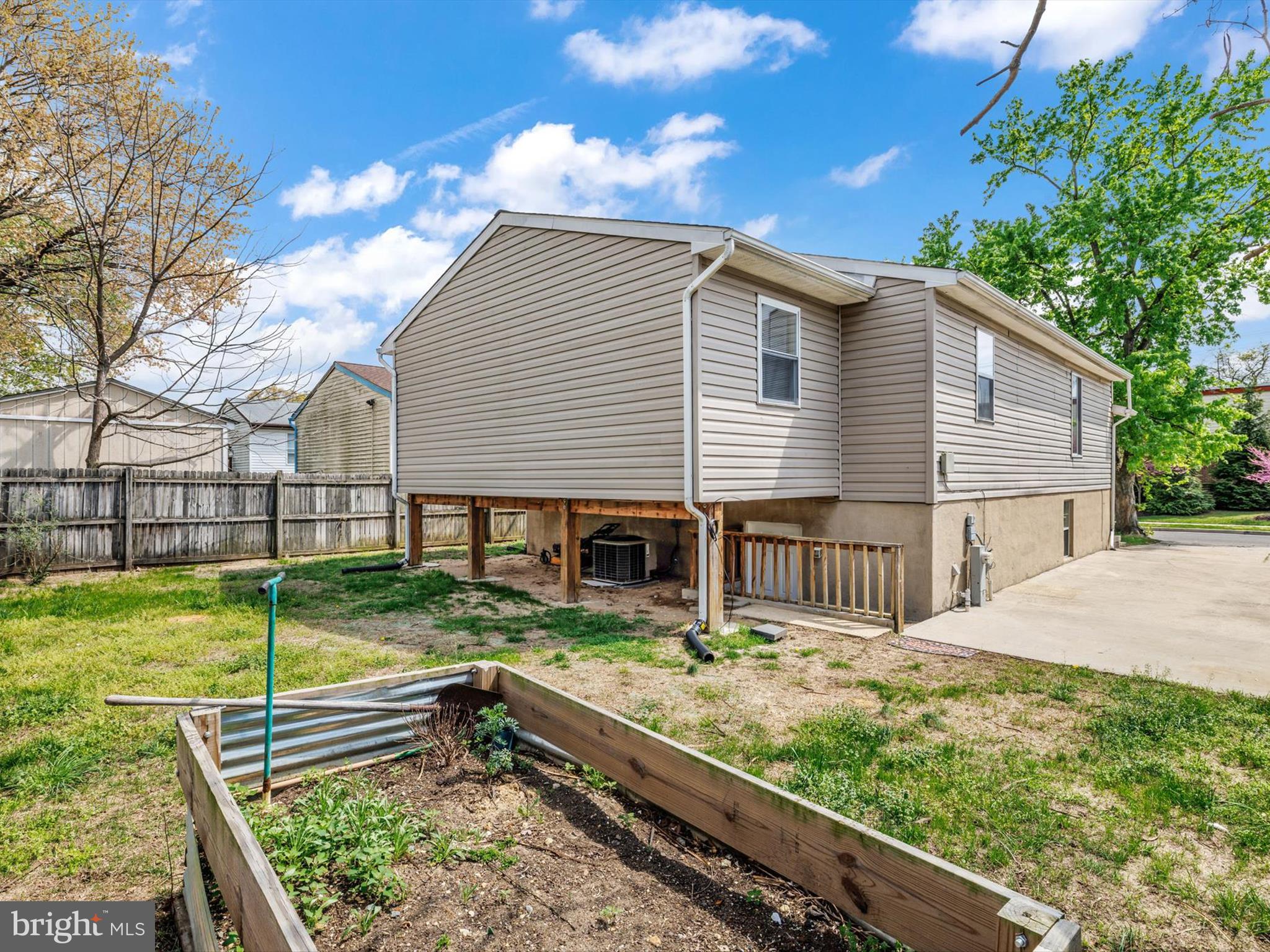 PASADENA - Residential