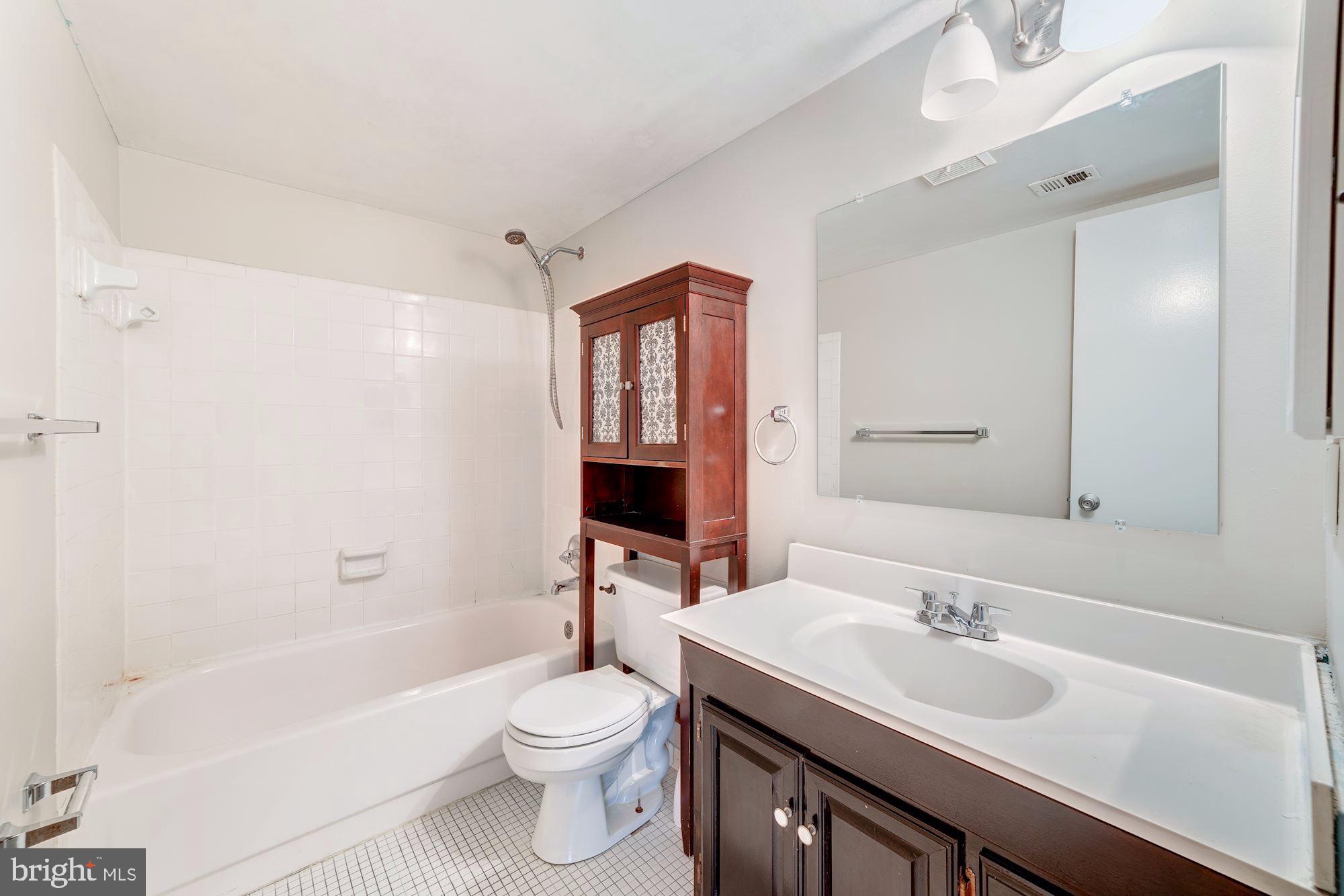 BENTLEY VILLAGE - Residential Lease