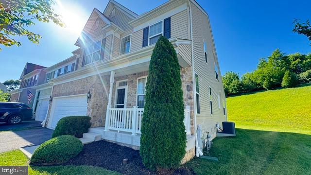 118 GREENVALE MEWS DRIVE 24