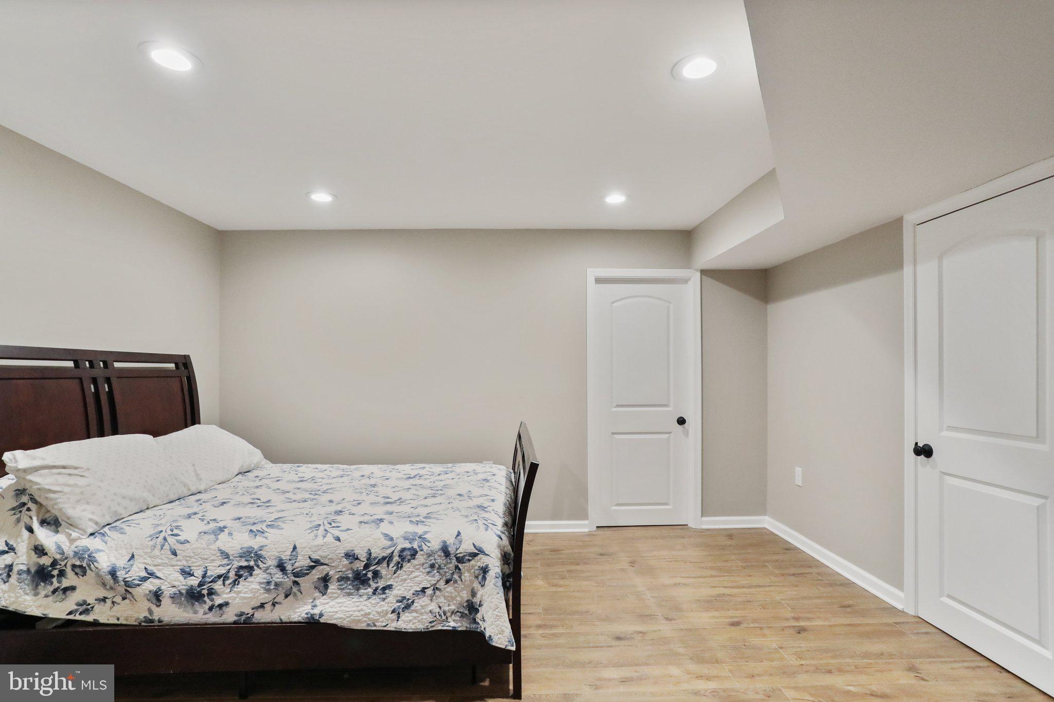 ASPEN GREENS - Residential