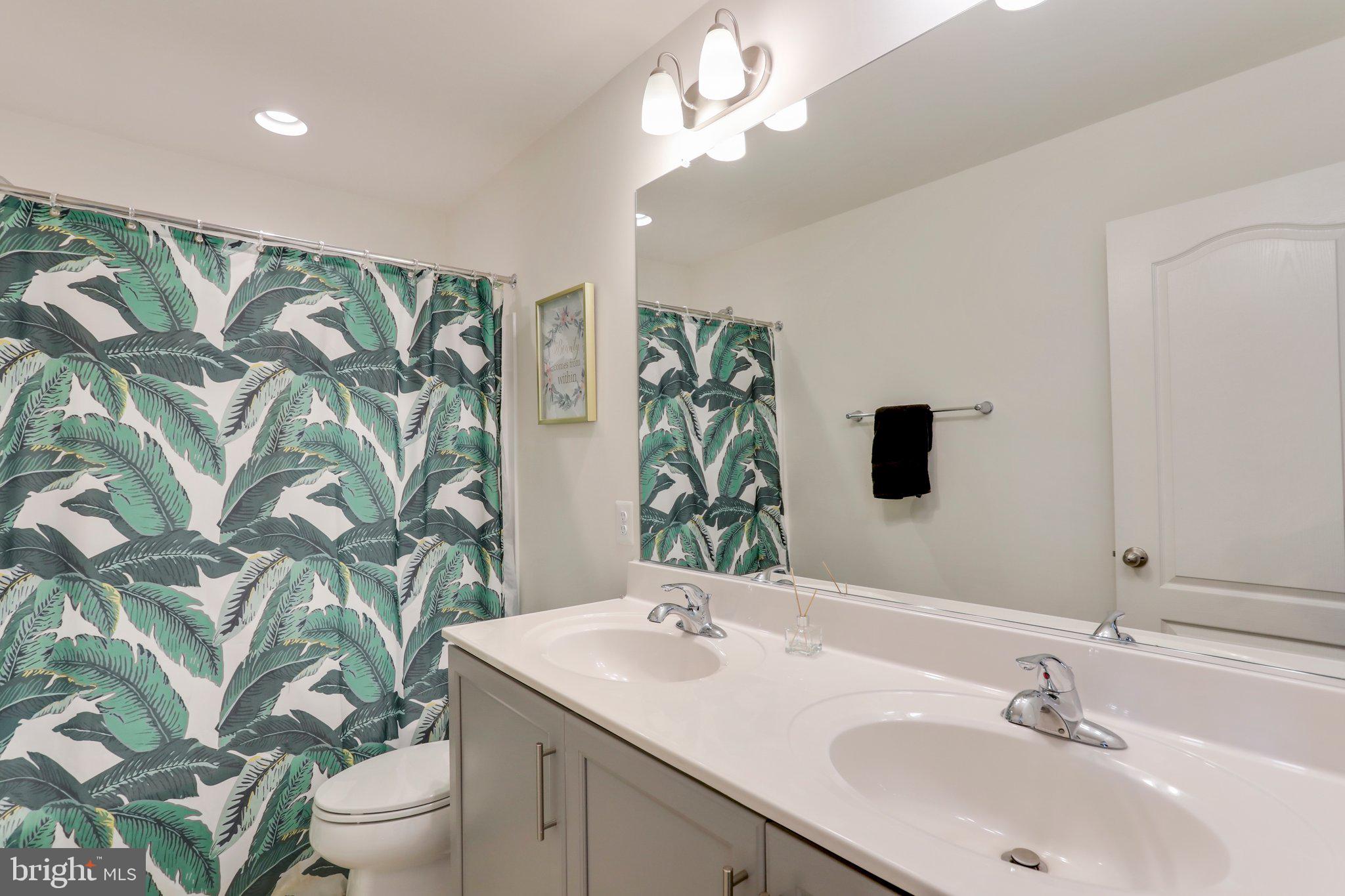 ASPEN GREENS - Residential