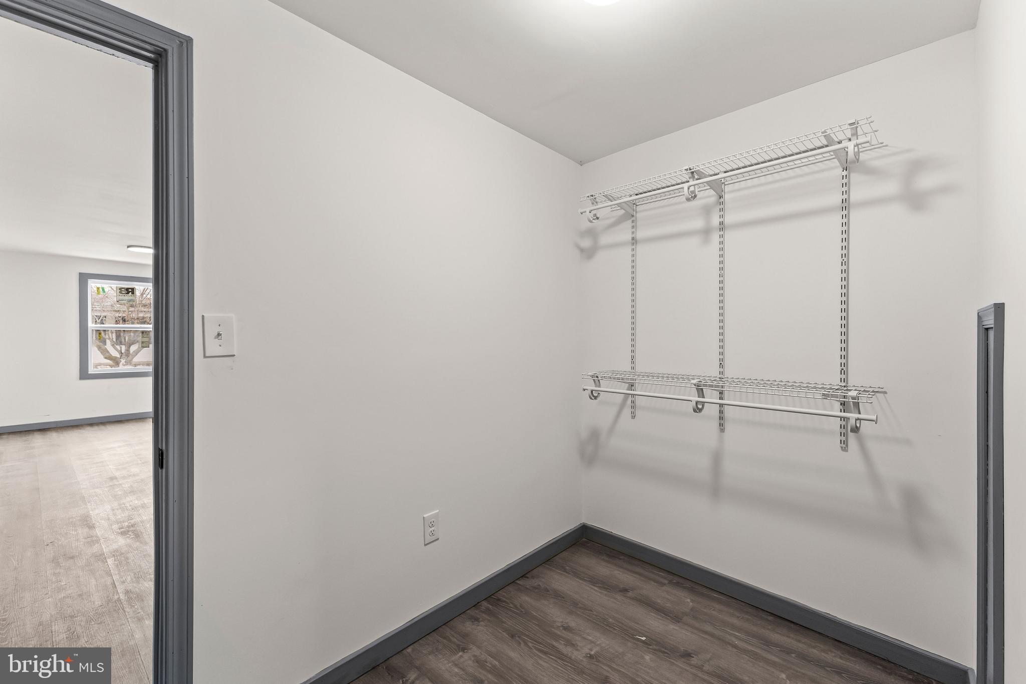 NONE, RURAL - Residential