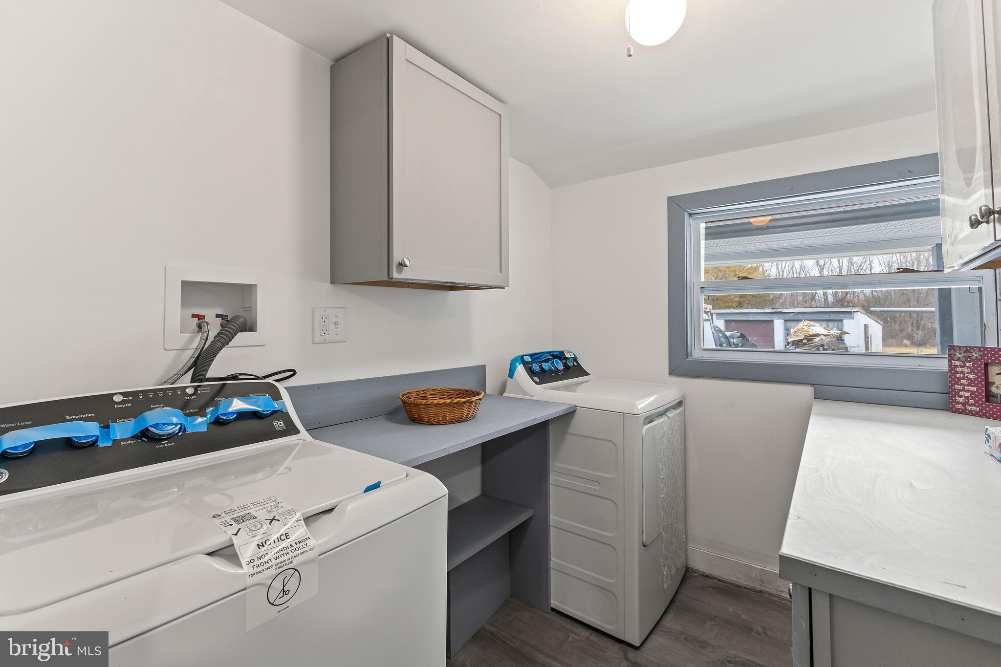 NONE, RURAL - Residential