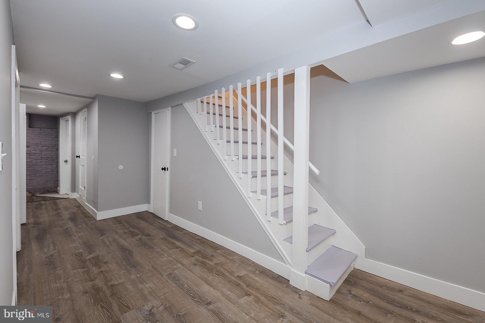 MCELDERRY PARK - Residential