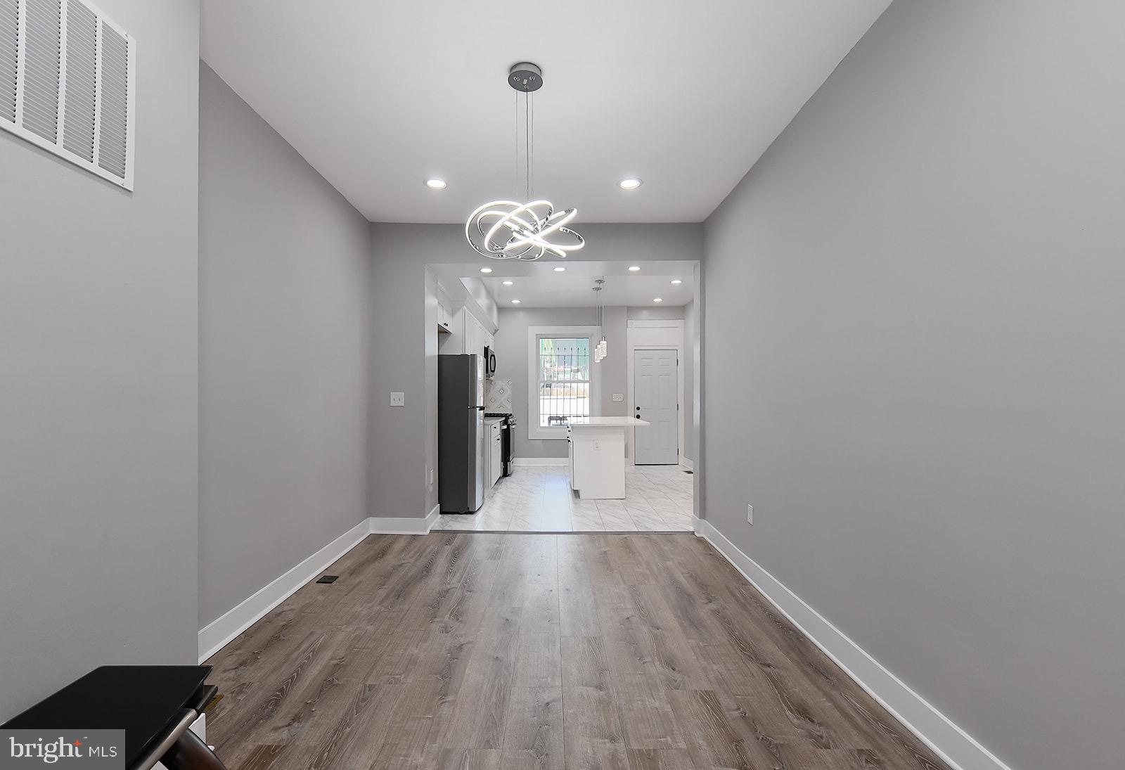 MCELDERRY PARK - Residential