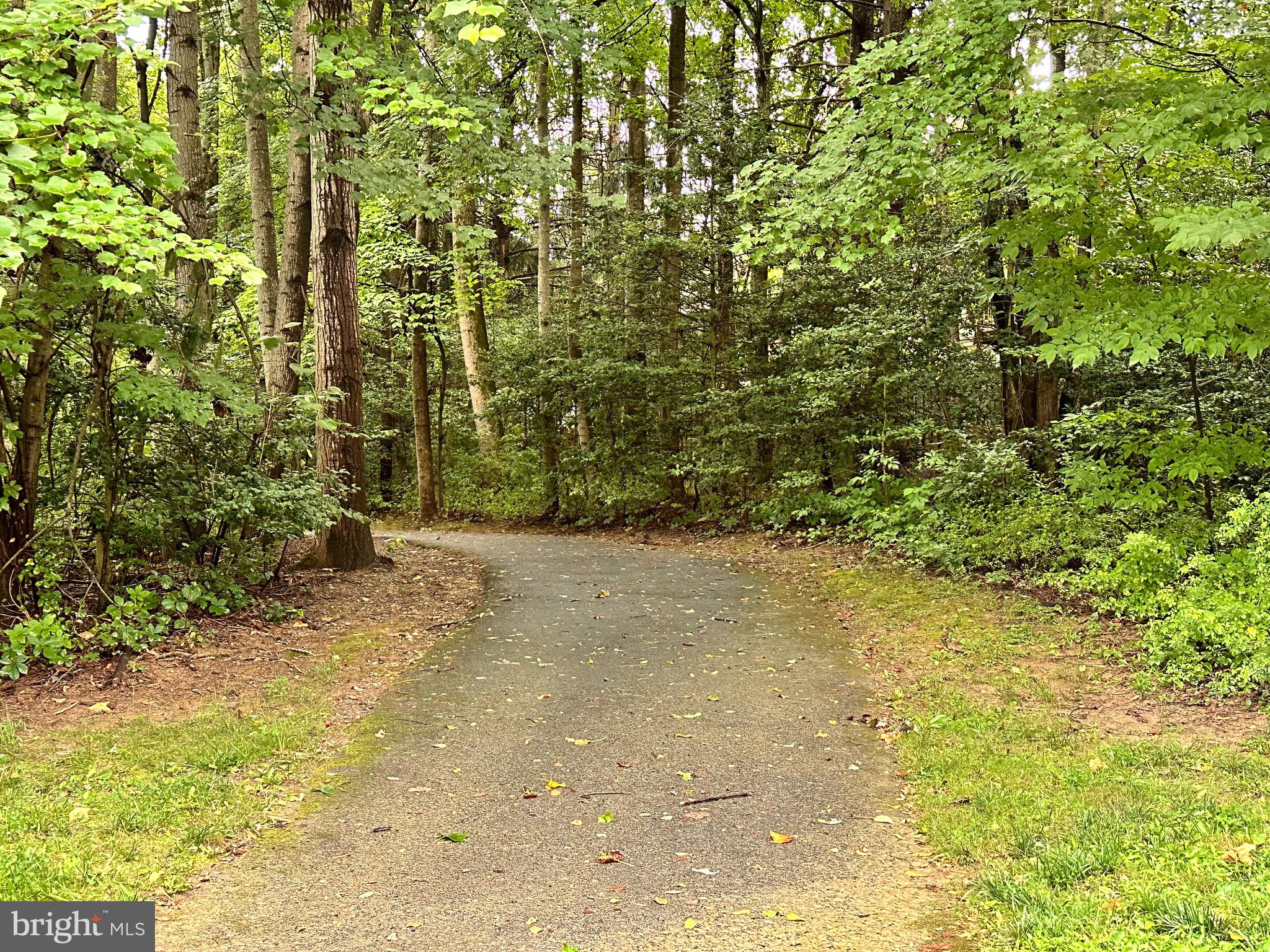 SUTTON RIDGE - Residential