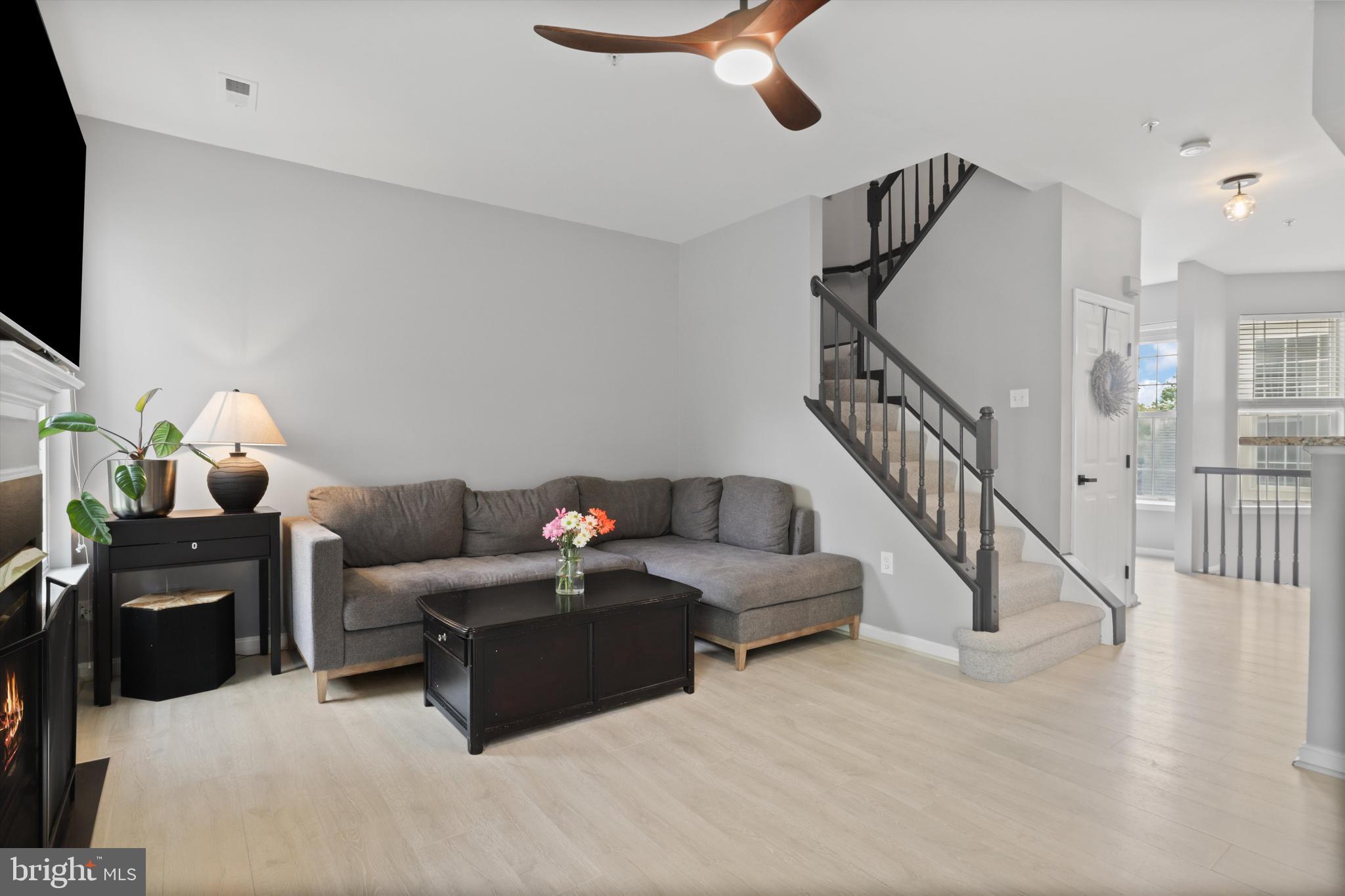 SUTTON RIDGE - Residential