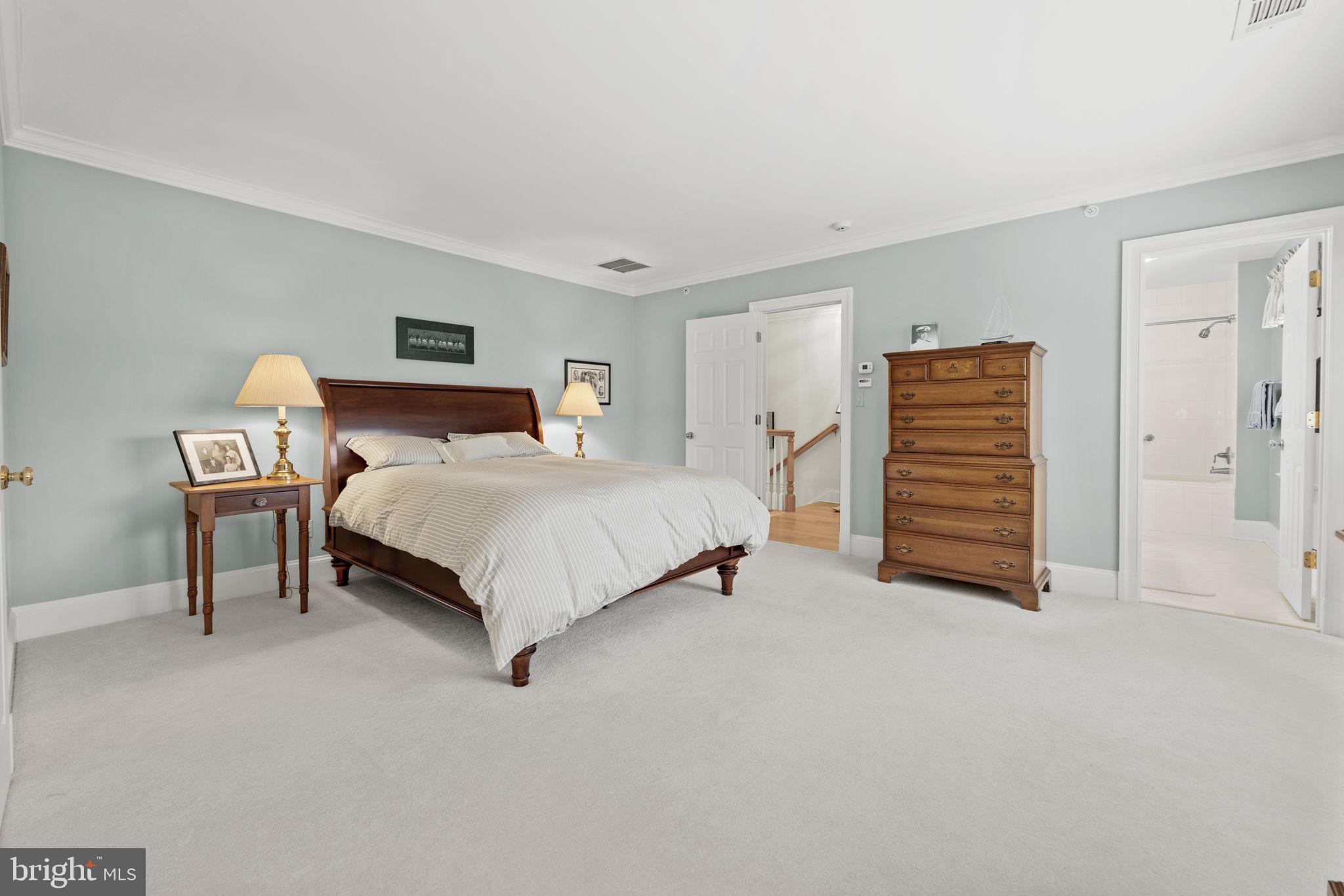 DARNESTOWN OUTSIDE - Residential