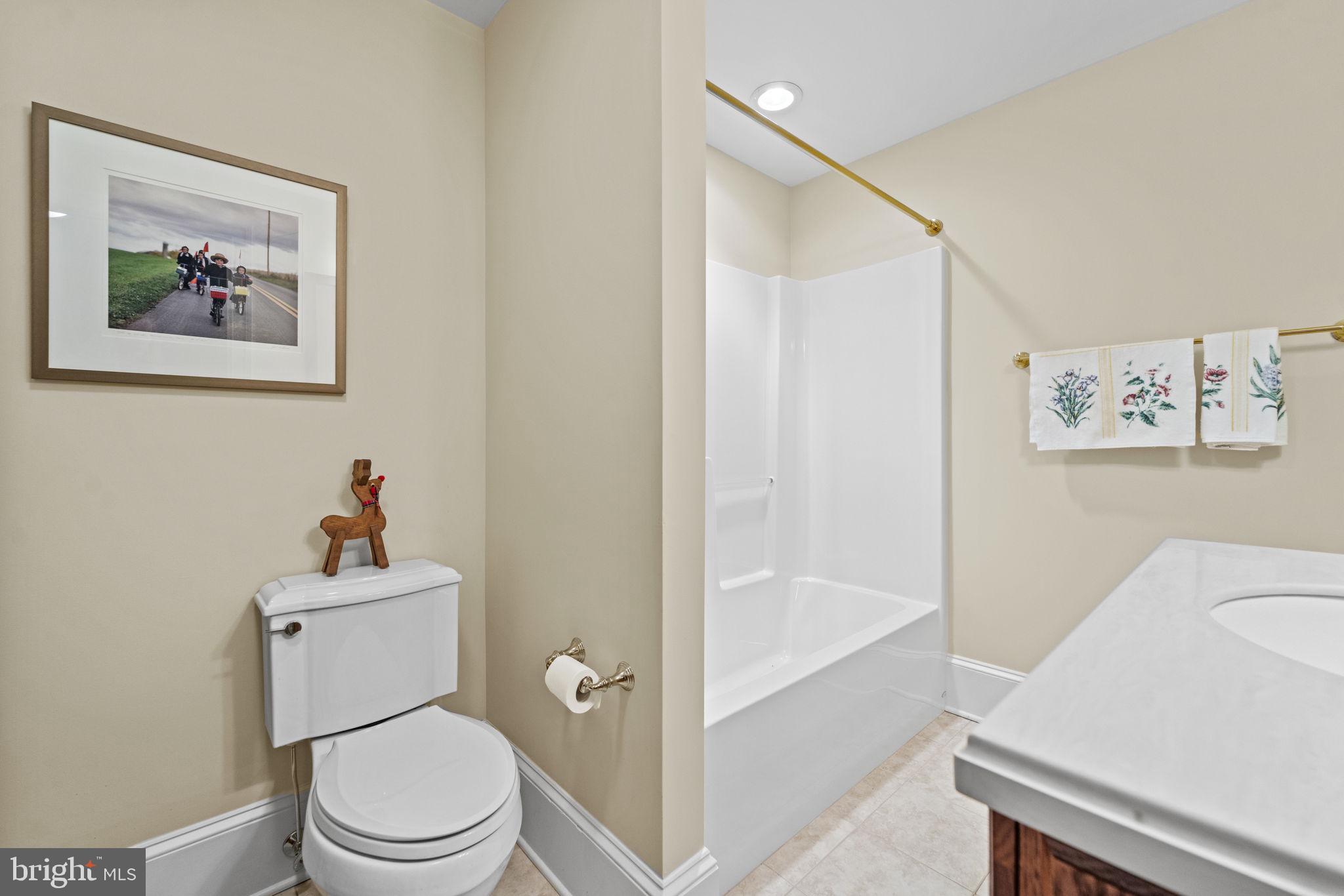 DARNESTOWN OUTSIDE - Residential