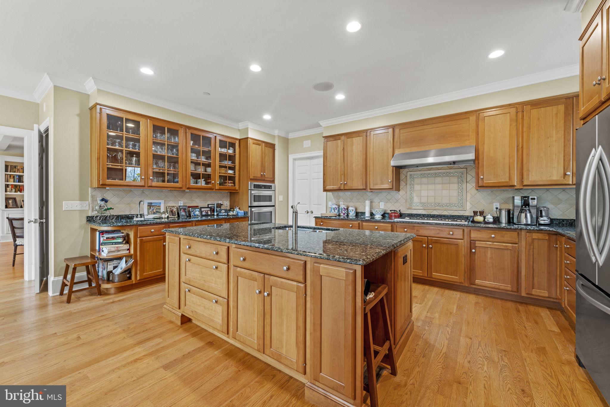 DARNESTOWN OUTSIDE - Residential