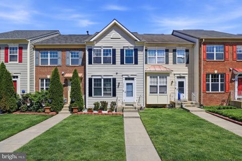 16861 BRANDY MOOR LOOP WOODBRIDGE VA 22191