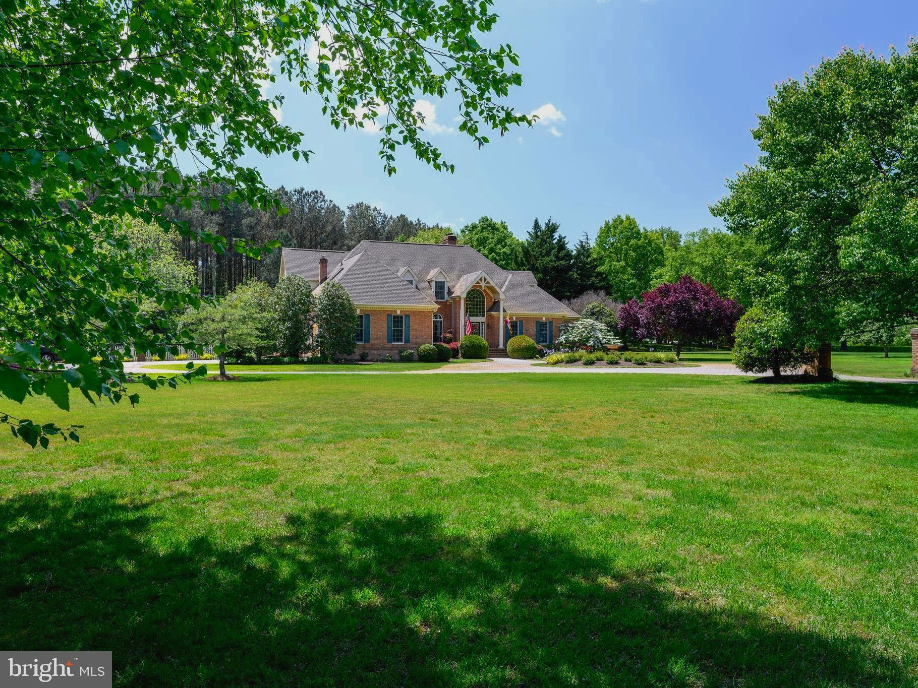 AVELEY FARM - Residential