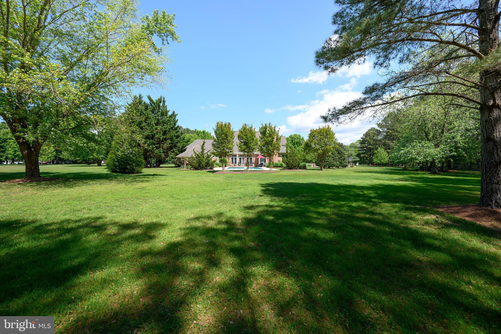 AVELEY FARM - Residential