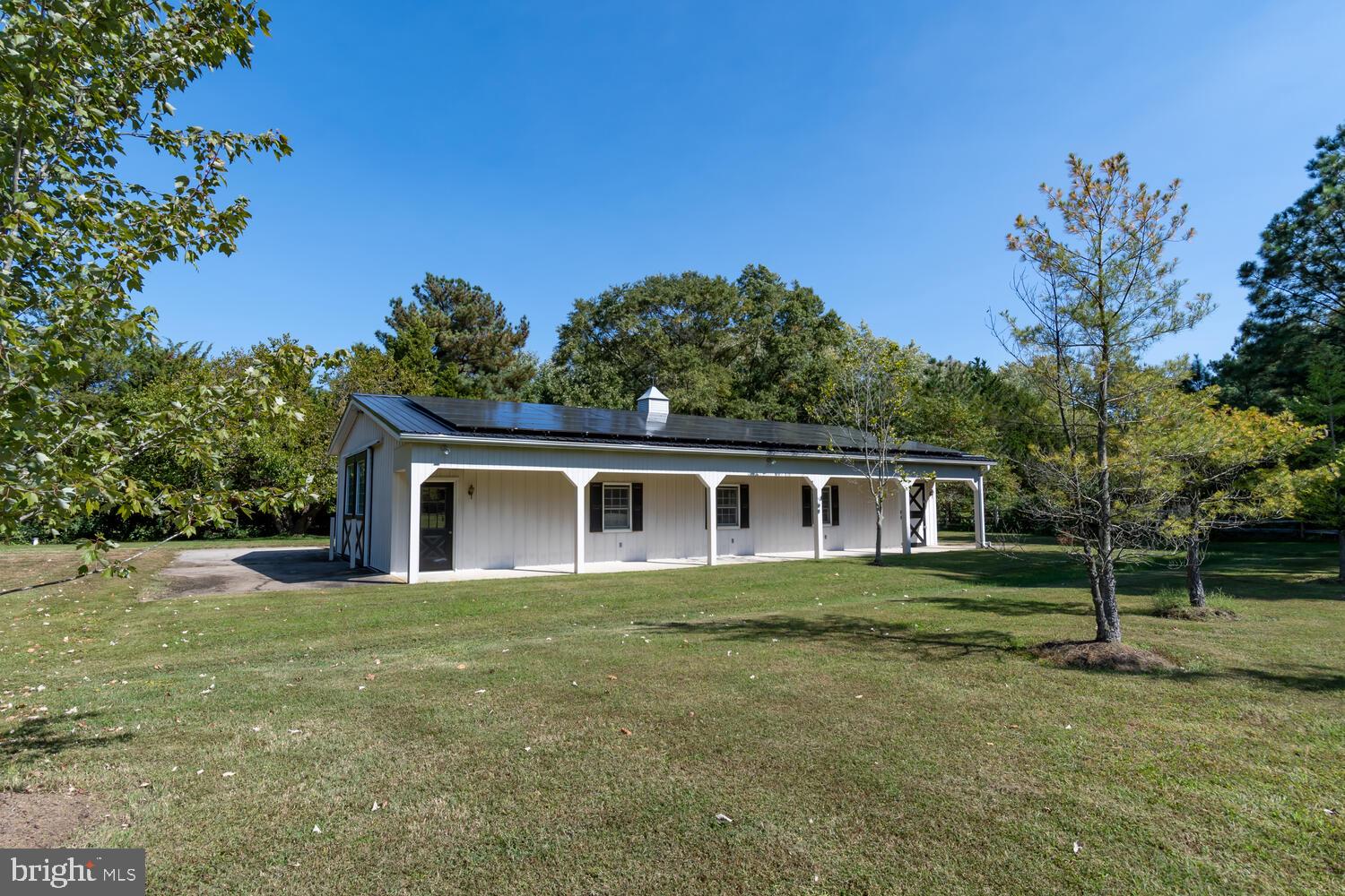 AVELEY FARM - Residential