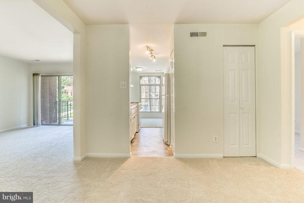 WOODBURN VILLAGE - Residential Lease