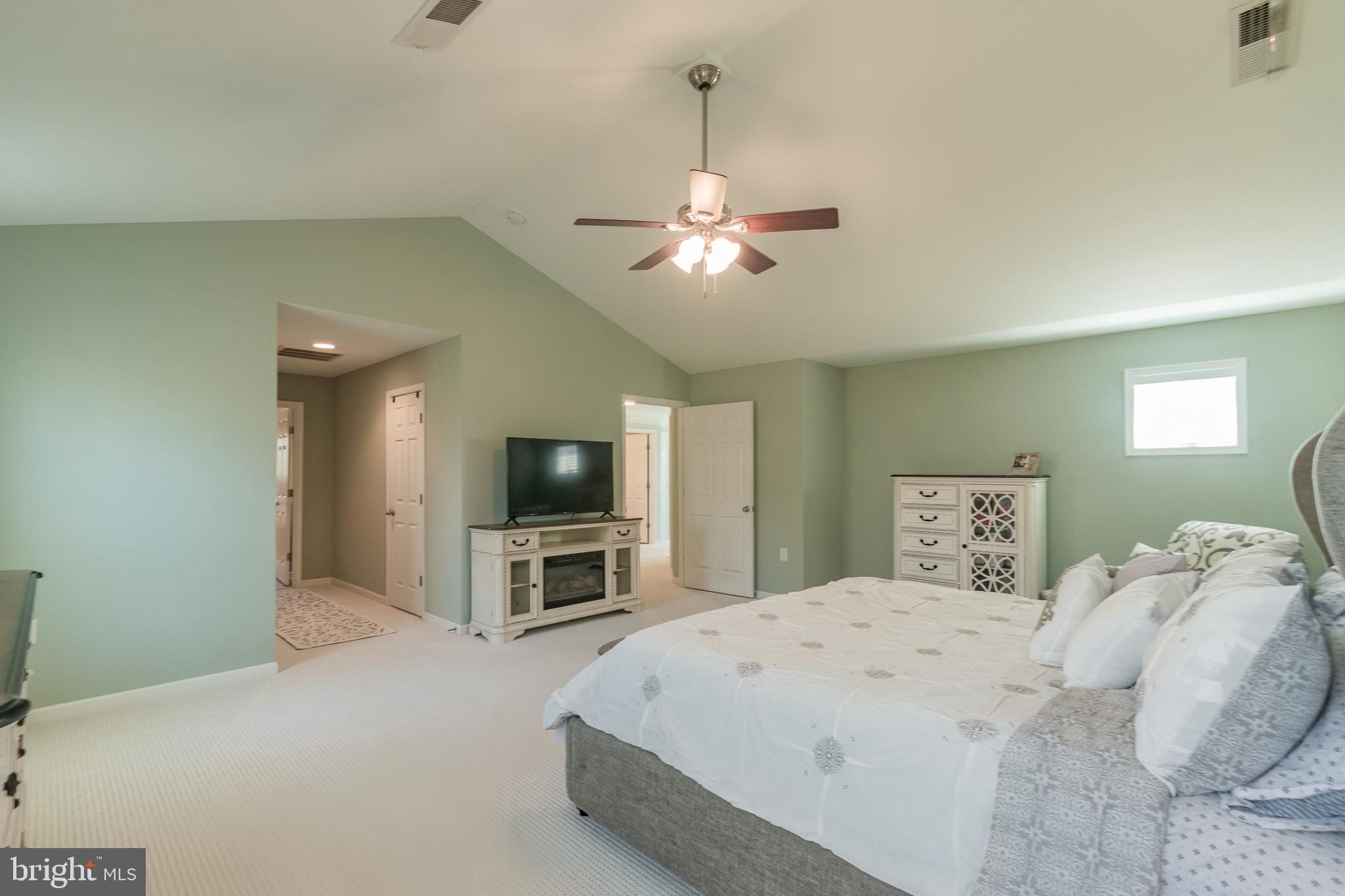 WILD ROSE - Residential