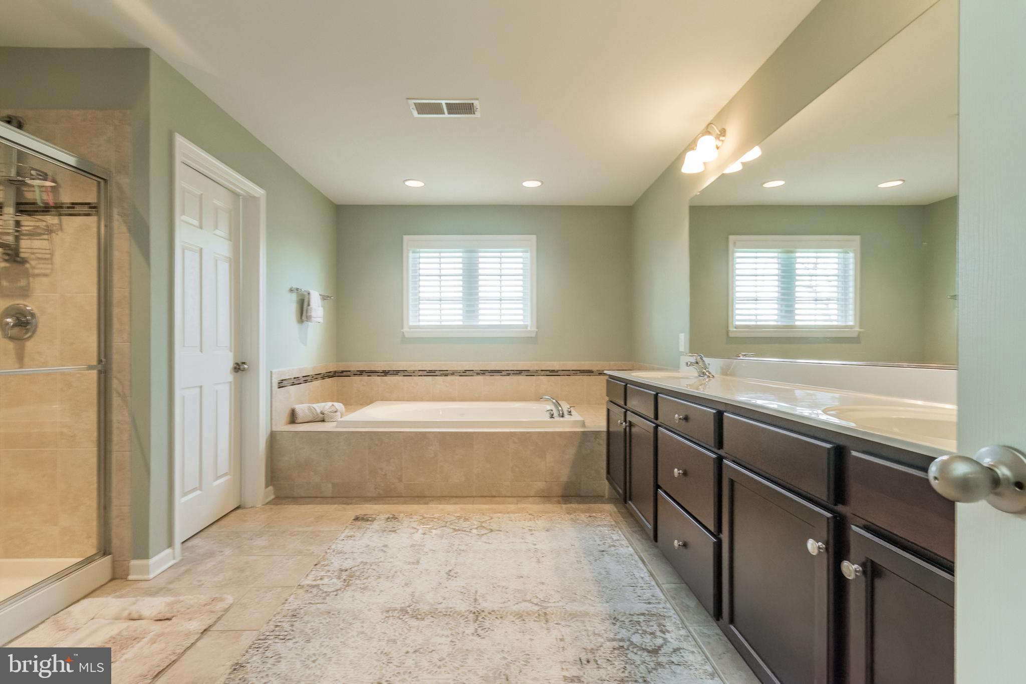 WILD ROSE - Residential