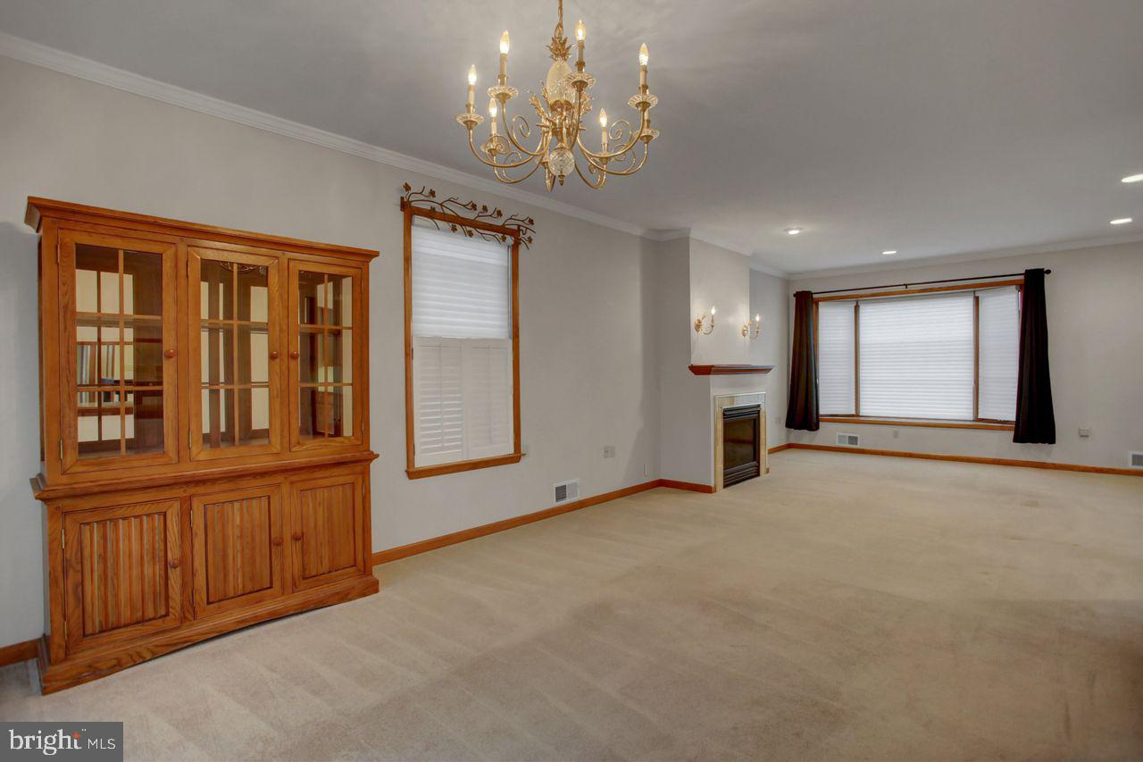 GUILFORD HILLS EAST - Residential