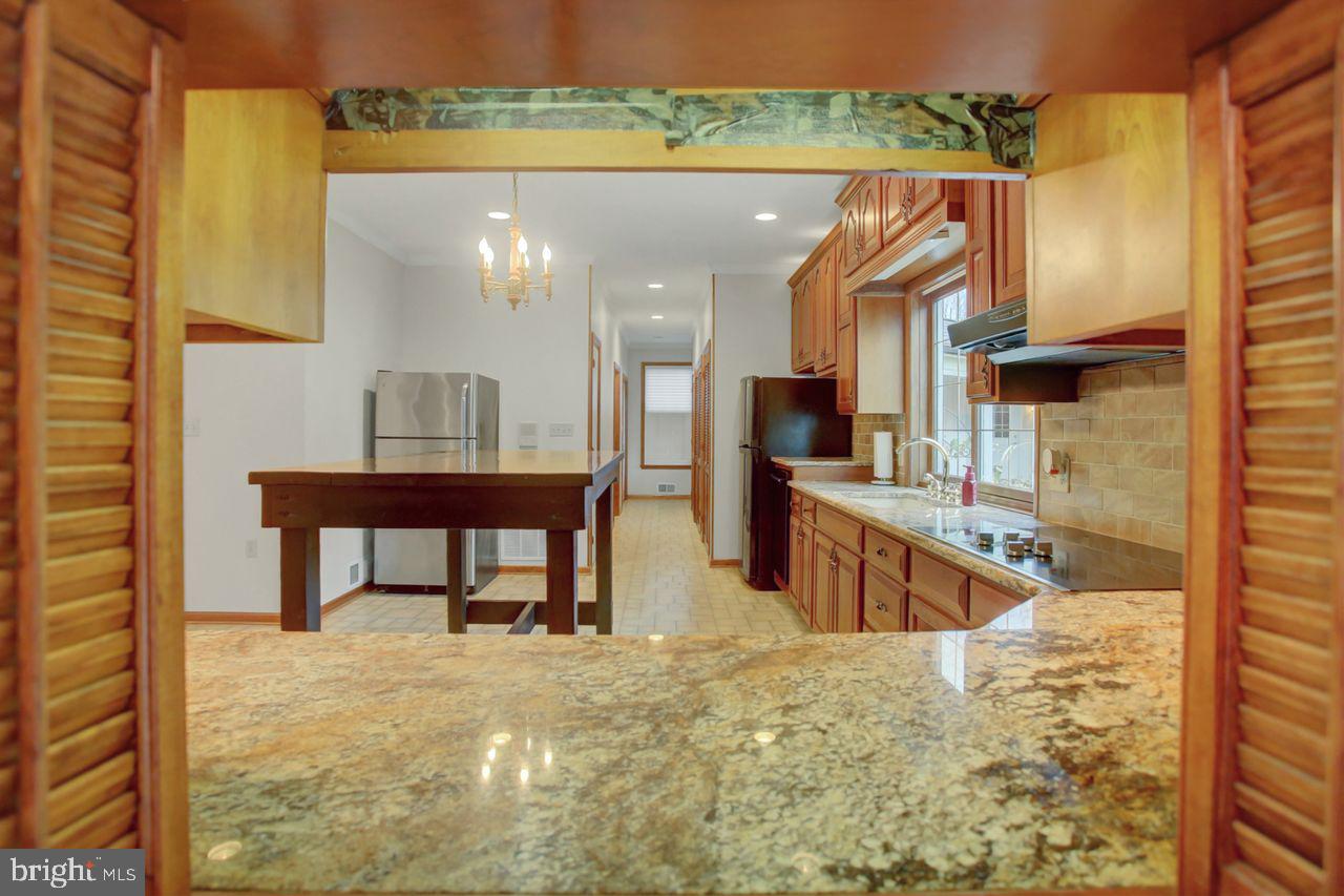 GUILFORD HILLS EAST - Residential