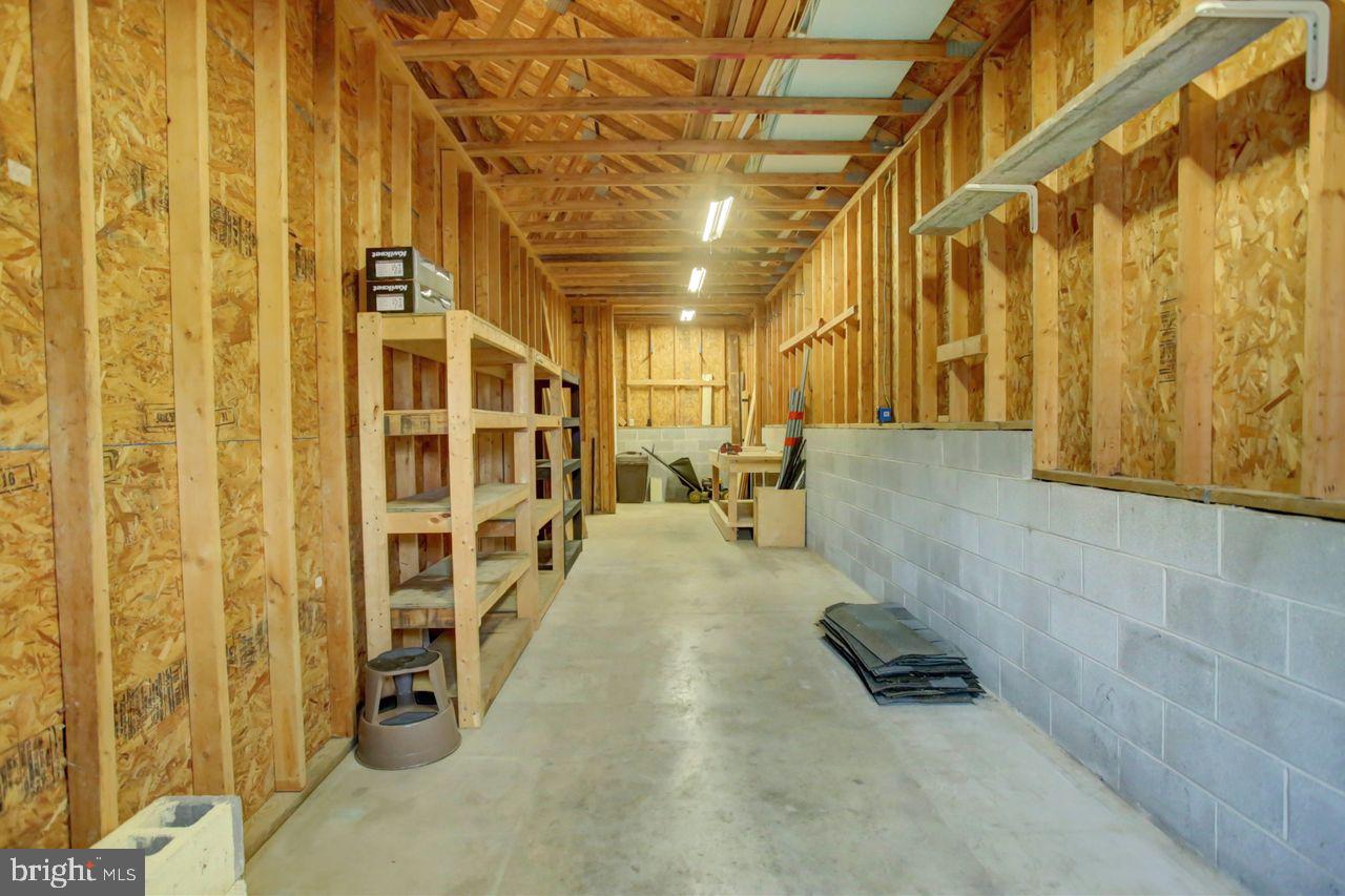 GUILFORD HILLS EAST - Residential