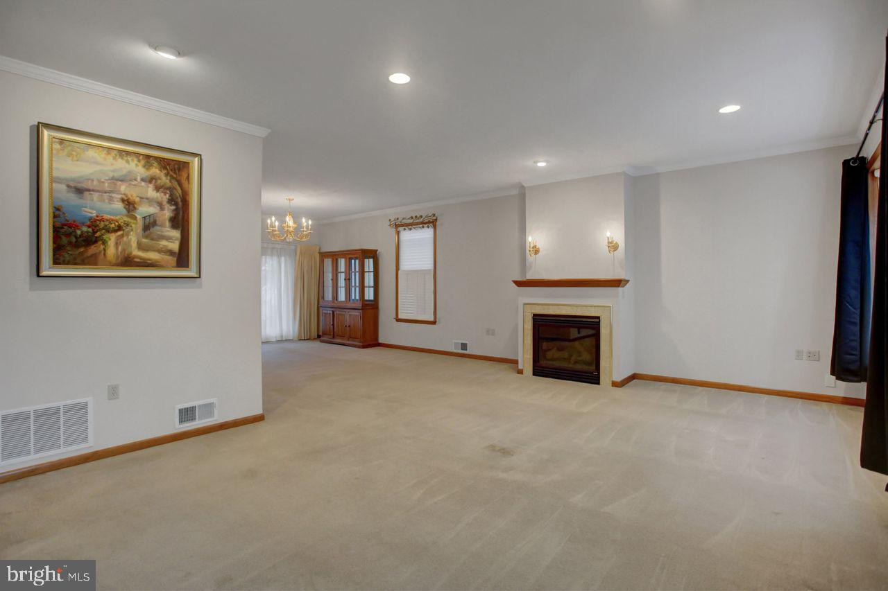 GUILFORD HILLS EAST - Residential