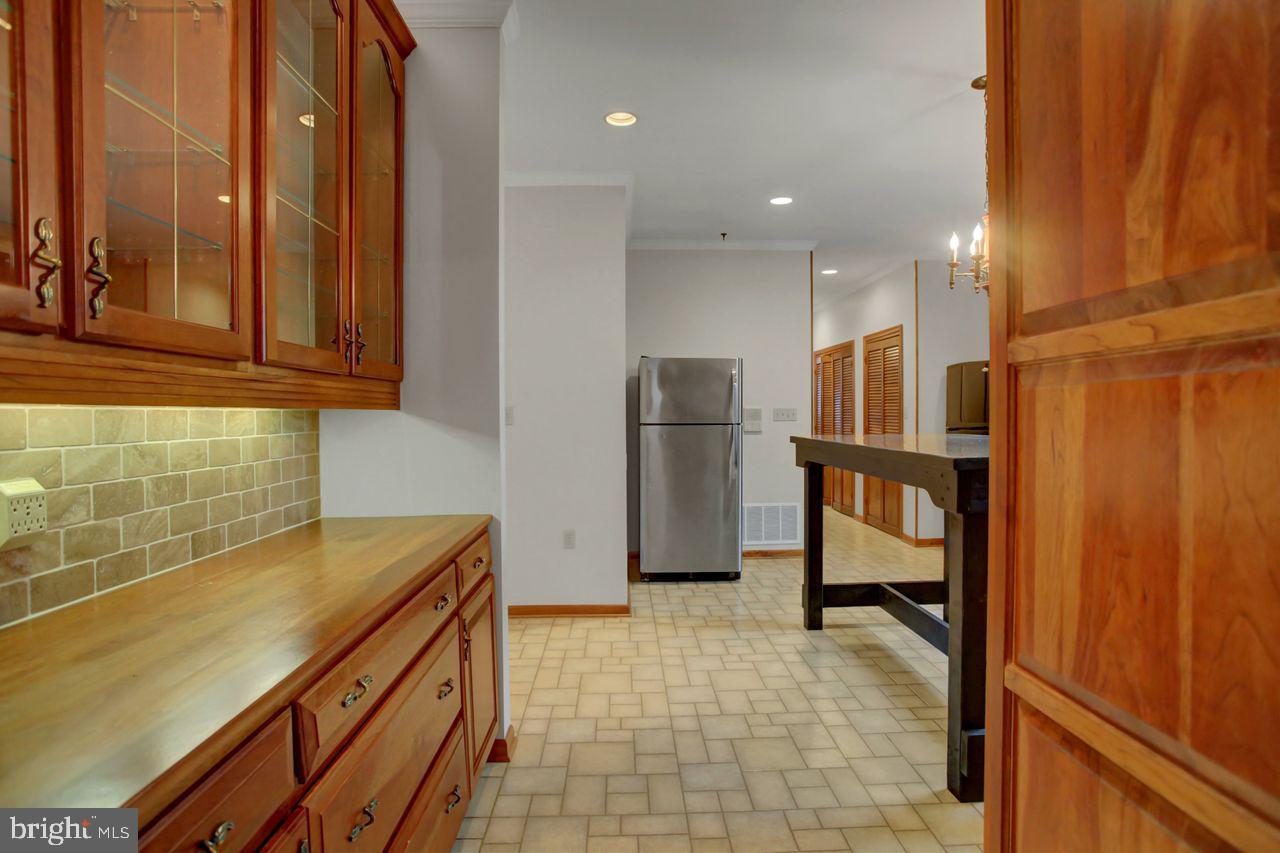 GUILFORD HILLS EAST - Residential