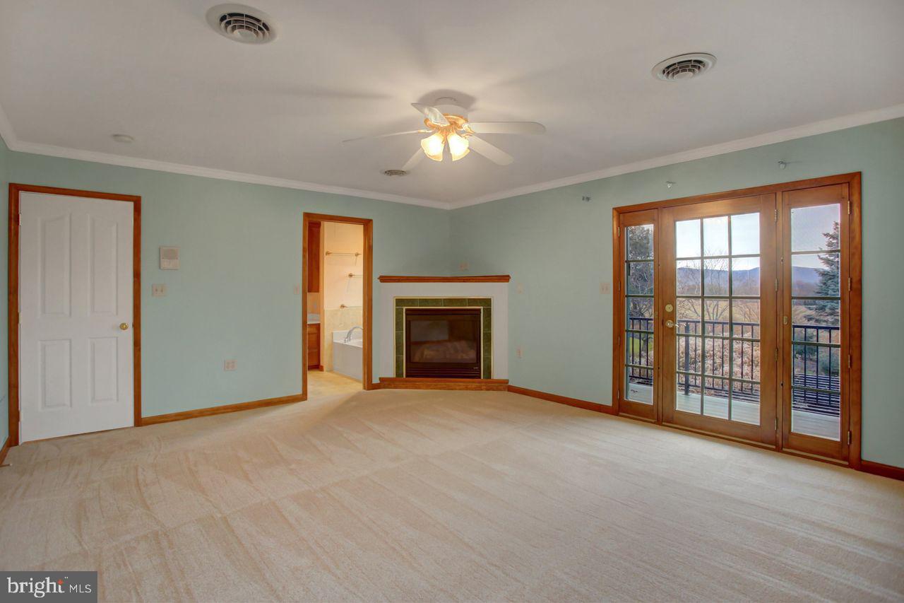 GUILFORD HILLS EAST - Residential