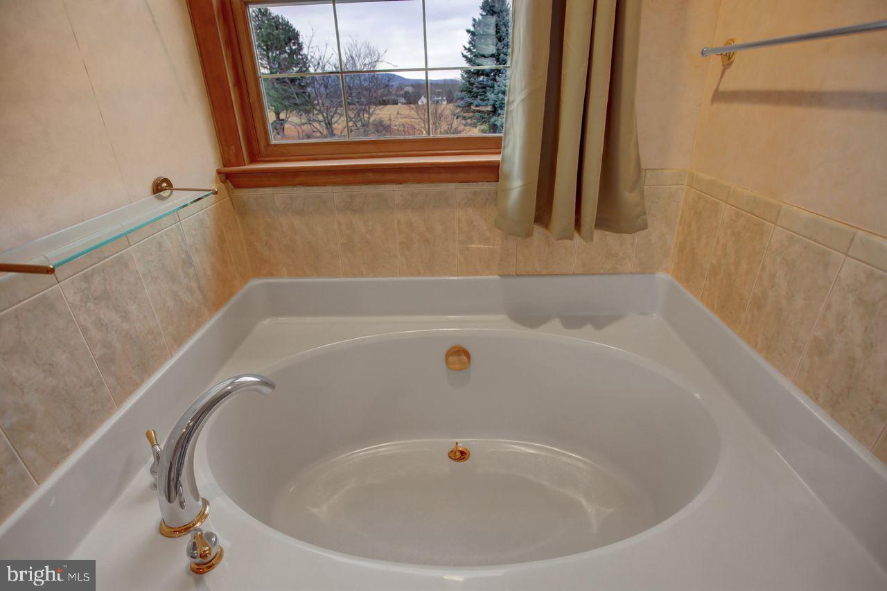 GUILFORD HILLS EAST - Residential