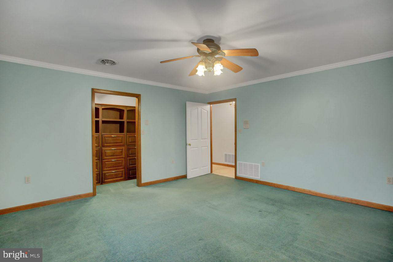 GUILFORD HILLS EAST - Residential