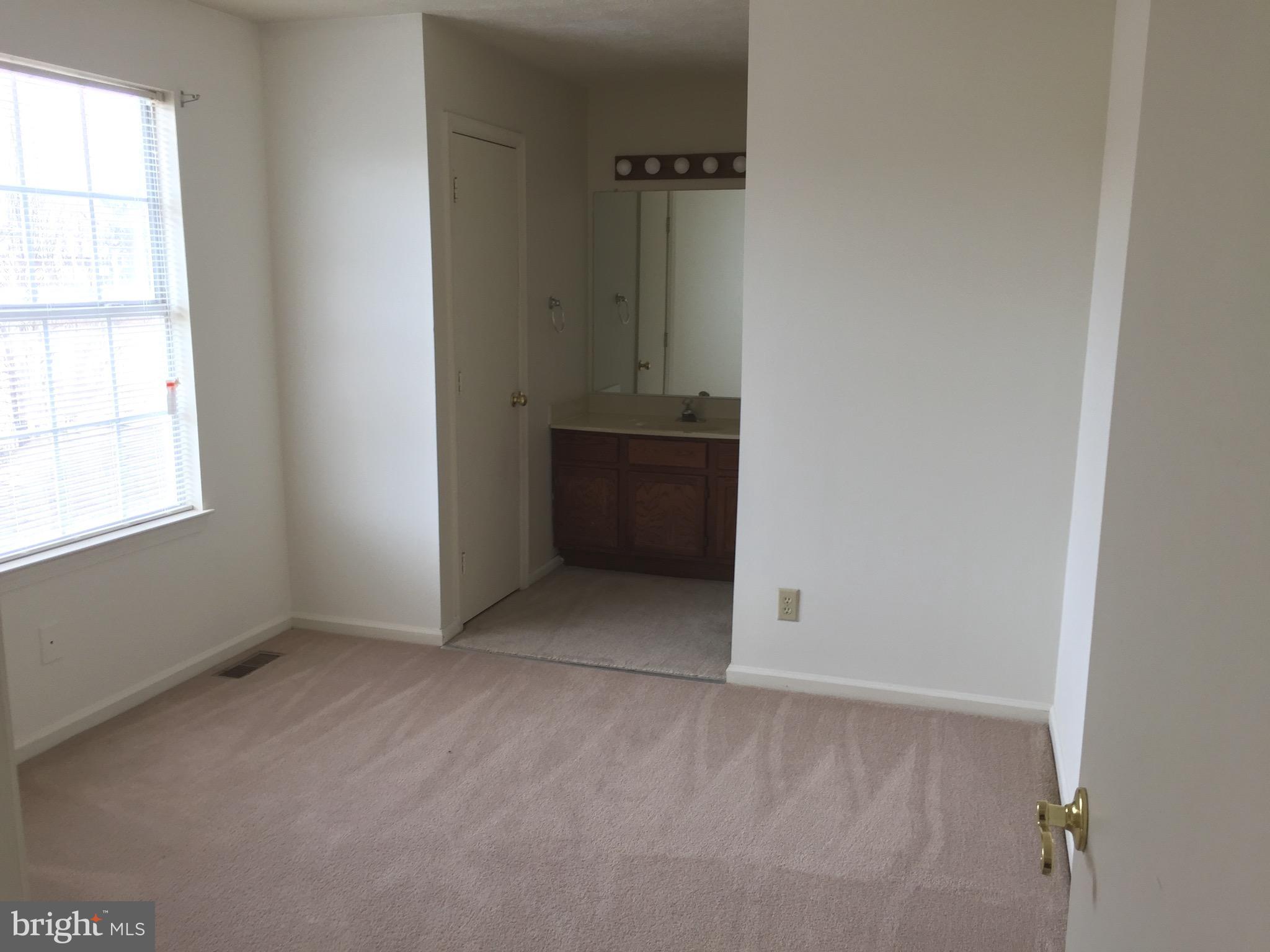 MALLARD'S LANDING - Residential