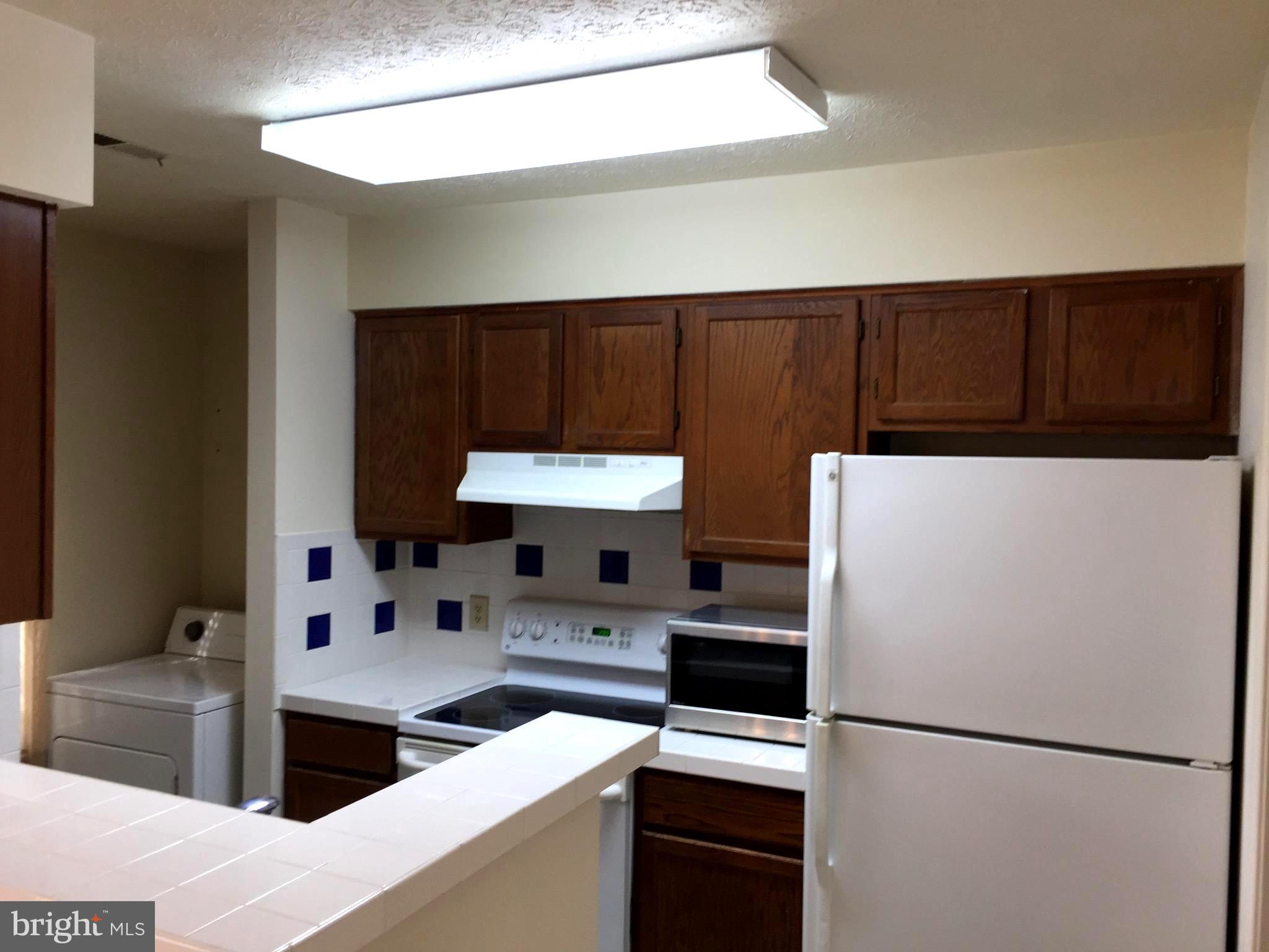 MALLARD'S LANDING - Residential