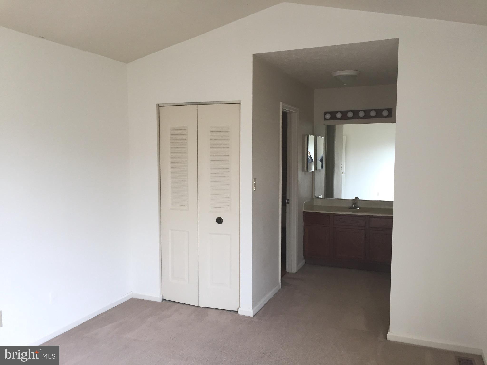 MALLARD'S LANDING - Residential