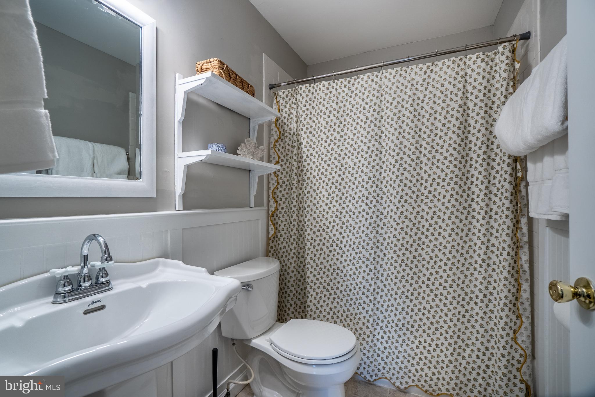 BLACK HORSE FARMS - Residential