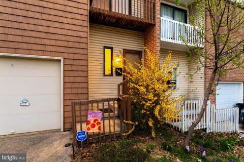 Townhouse For Sale - 813 Fremont Street<br/> LANCASTER, PA 17603