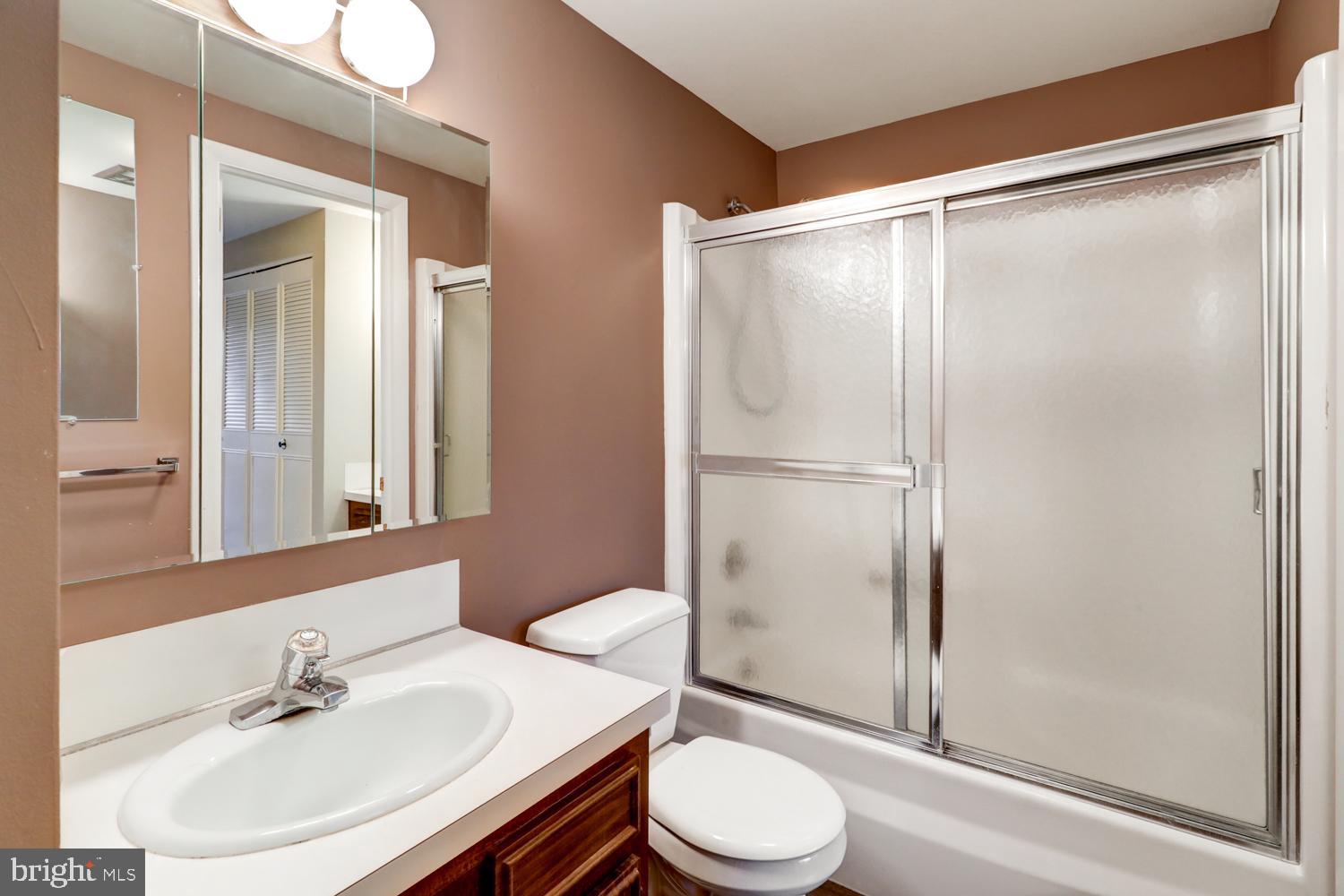 CABBAGE HILL - Residential