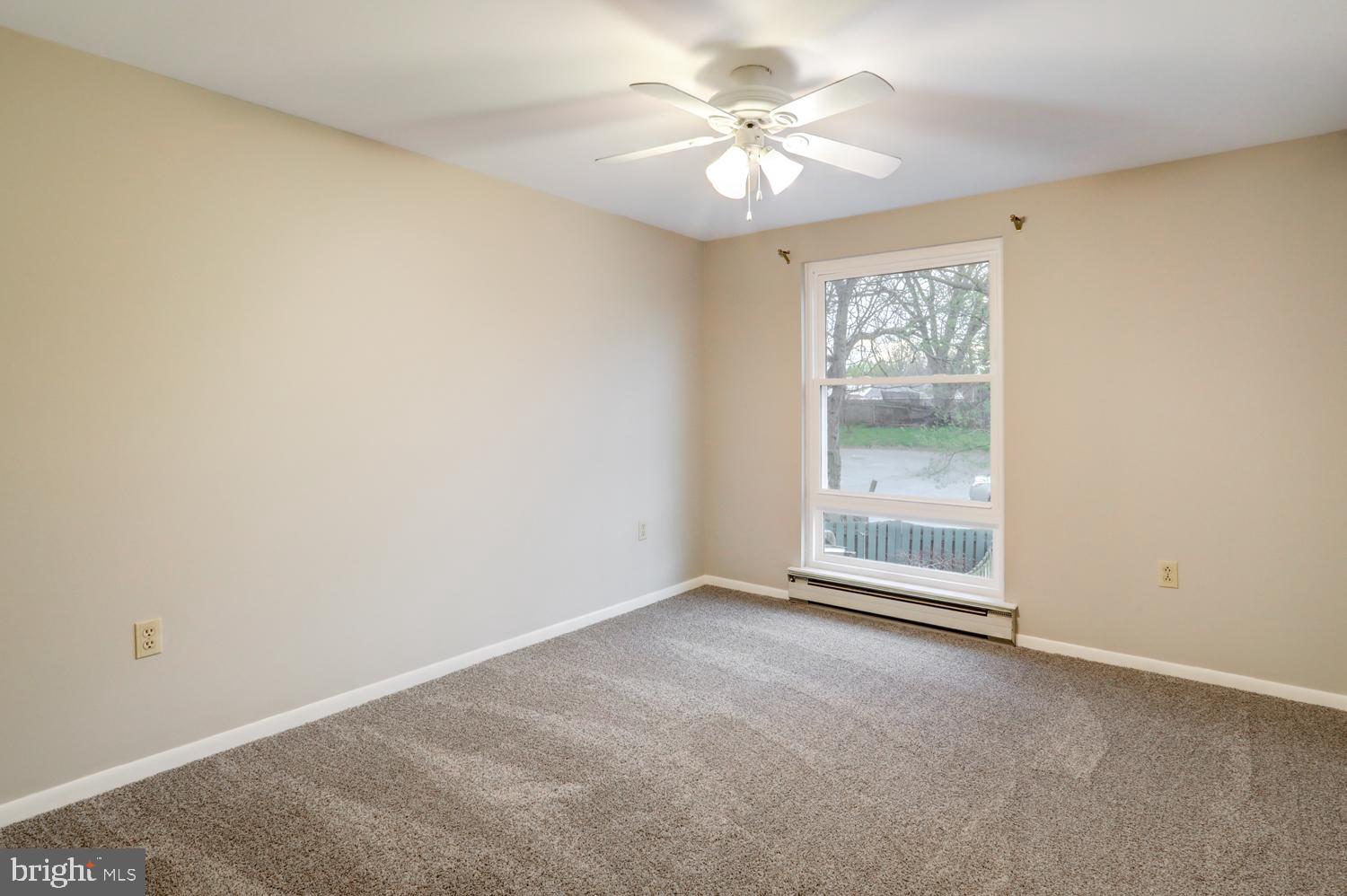 CABBAGE HILL - Residential