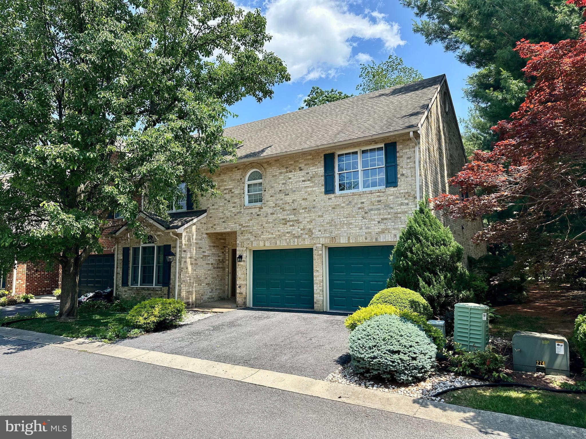 NORTH GATE TOWNE HOMES - Residential