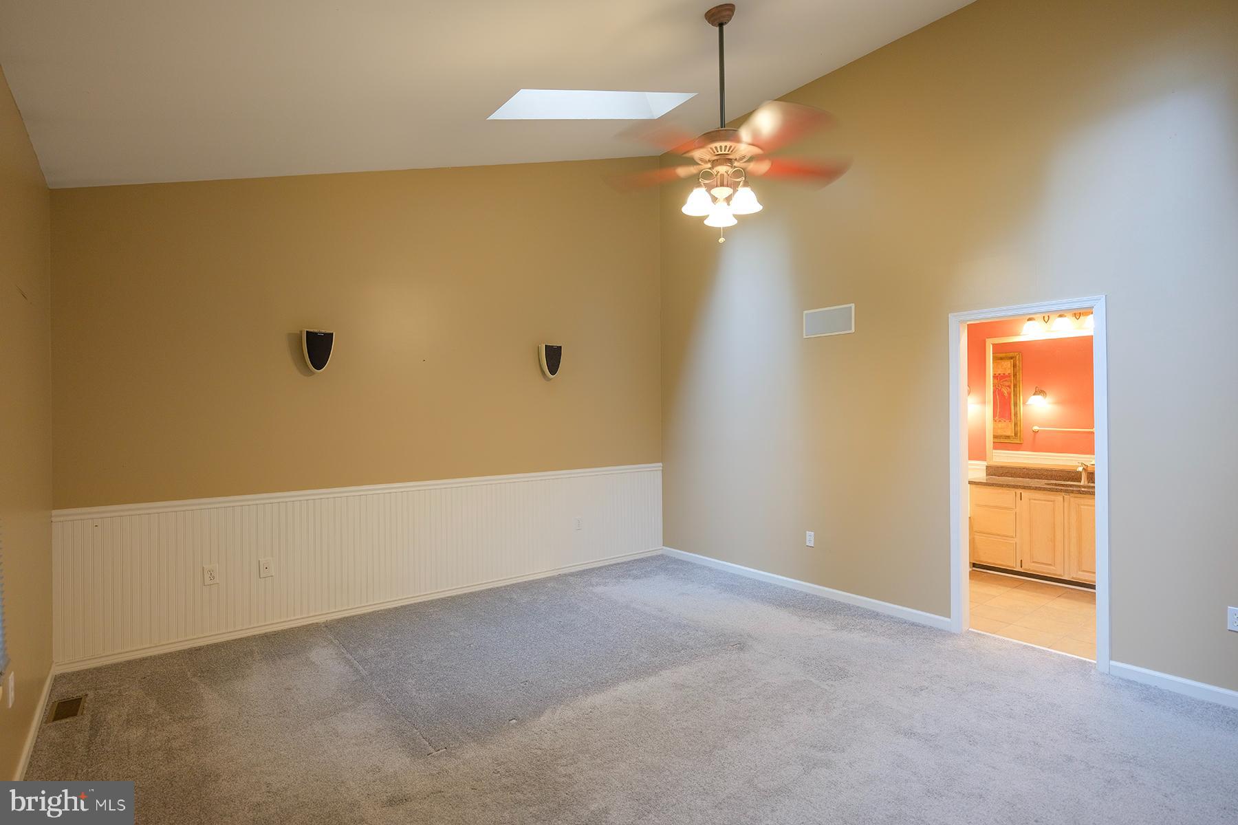 NORTH GATE TOWNE HOMES - Residential